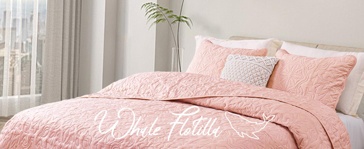 Whale Flotilla 3 Piece California King Size Quilt Set, Soft Embossed Bedding Set, Lightweight Bedspread Coverlet with Boho Vintage Pattern, Reversible Bed Cover for All Seasons soft microfiber luxury  bedding  set