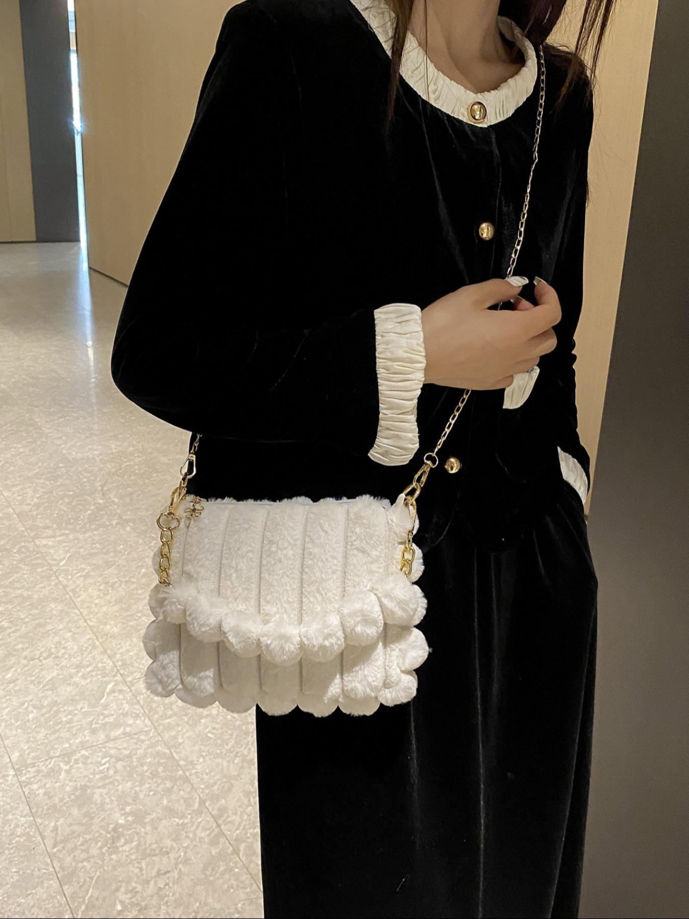 Soft Plush Detail Handbag, Cute Design Crossbody Bag for Girls & Women, Fluffy Handbag, Perfect for Fall Winter Season, Ideal Gift Choice