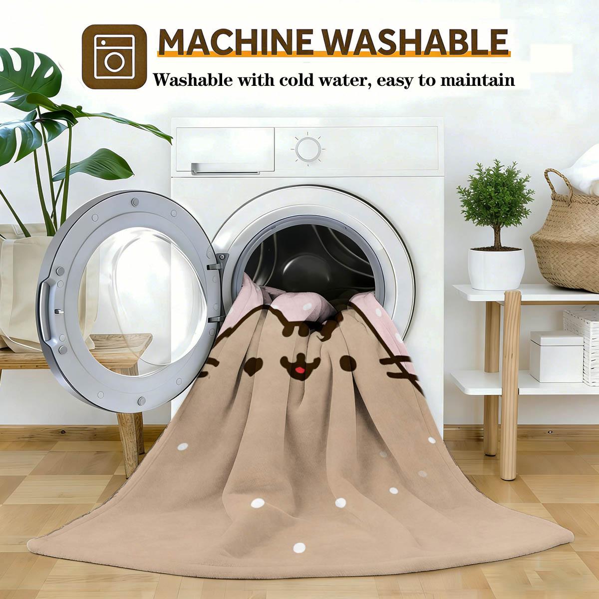 Cute Cat Print Blanket, Soft Flannel, Durable, Home Office Dorm Nap Mat, Bedroom Decor, Gift, Multiple Sizes Available