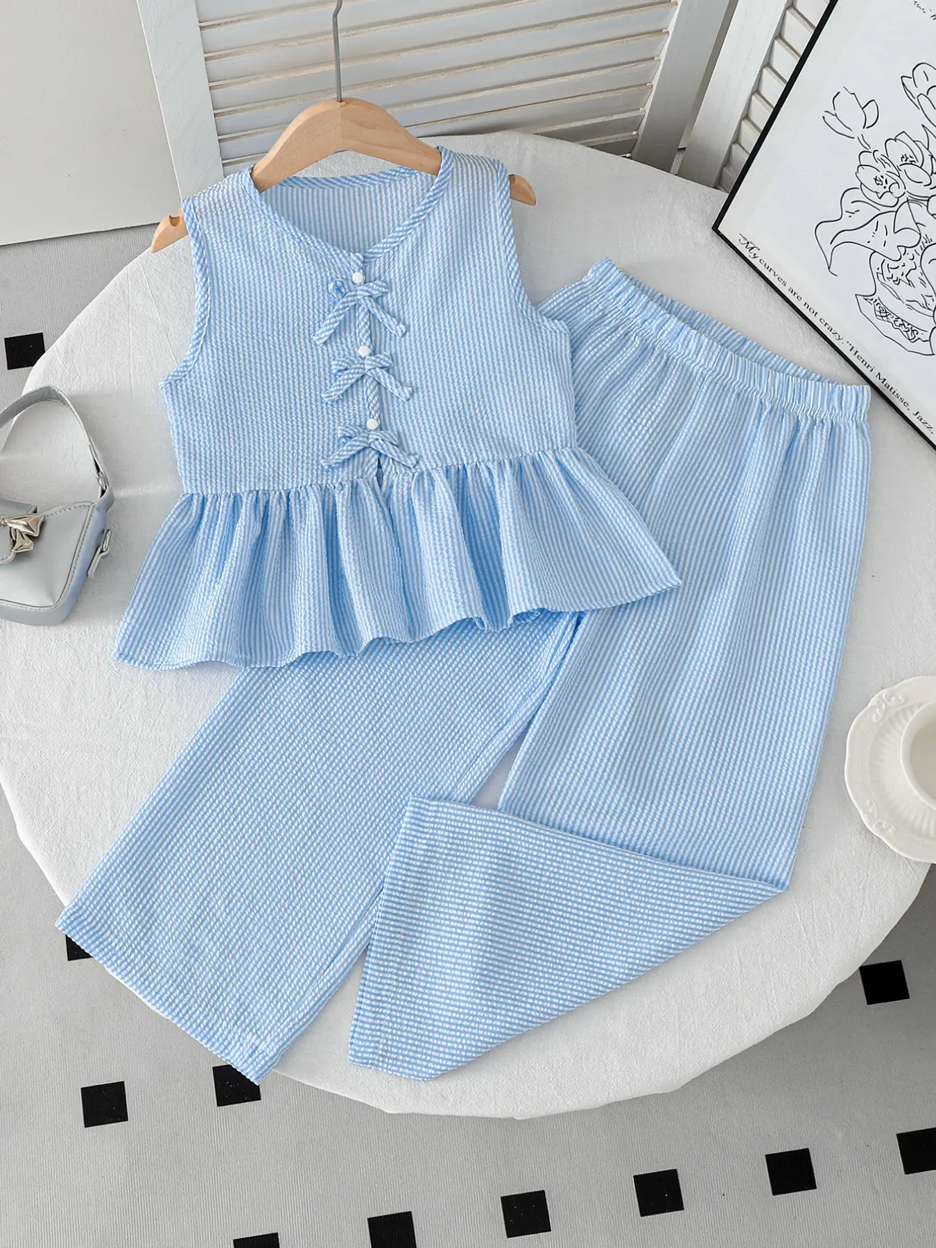 Girls' 2-Piece Set, Bow Sleeveless Top + Wide Leg Pants, Cute Summer, Perfect for Streetwear, Home, and Playtime