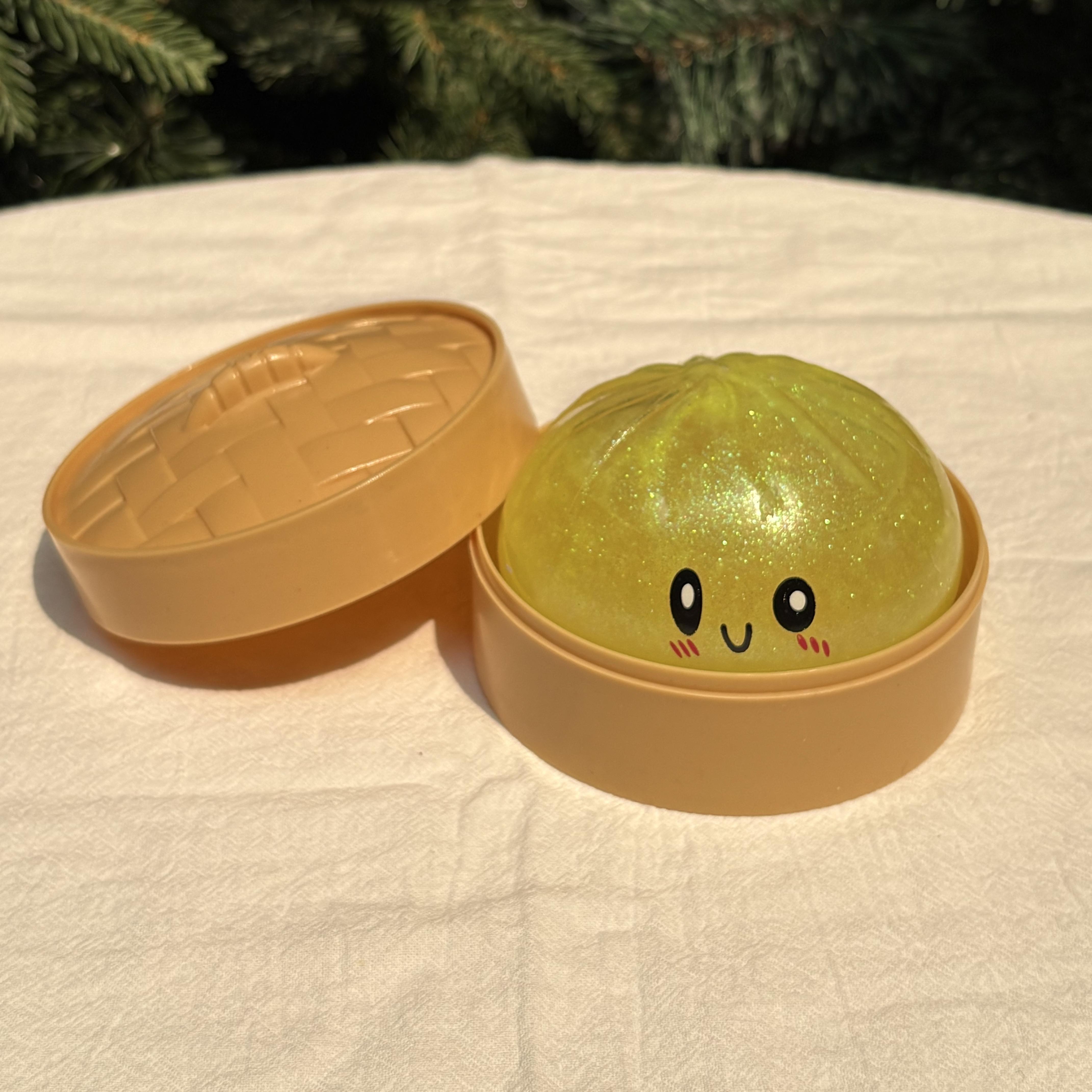 Squishy Dumpling Stress Balls for Adults, Dumpling Squishy Toys for Kids, Dumpling Fidget Sensory Toy,3.15 inches in Diameter Squeeze Dough Ball Stress Relief Toy, Stretchy Stress Ball Squish Toys