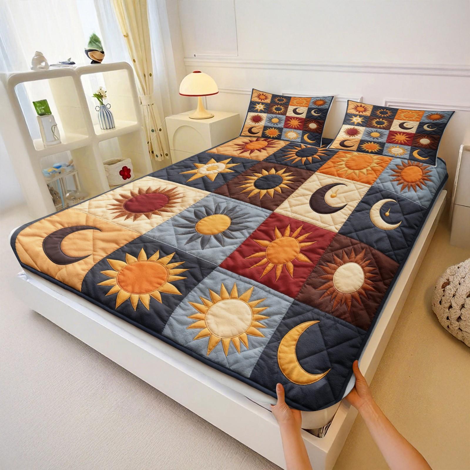 3Pcs Sun and Moon Pattern Patchwork Boho Fitted Sheet Set,Bohemian-Themed Bedding Set,Blending Freedom and Mystery, Creating A Story-Filled Bedroom Scene.Durable Soft Bedding,for Room Decoration. Includes 2 Pillowcases without Inserts.