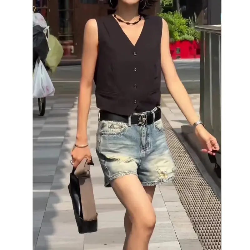 D329 Women'S Denim Shorts, Trendy High Street Style, Distressed Ripped Loose Ultra-Short Shorts