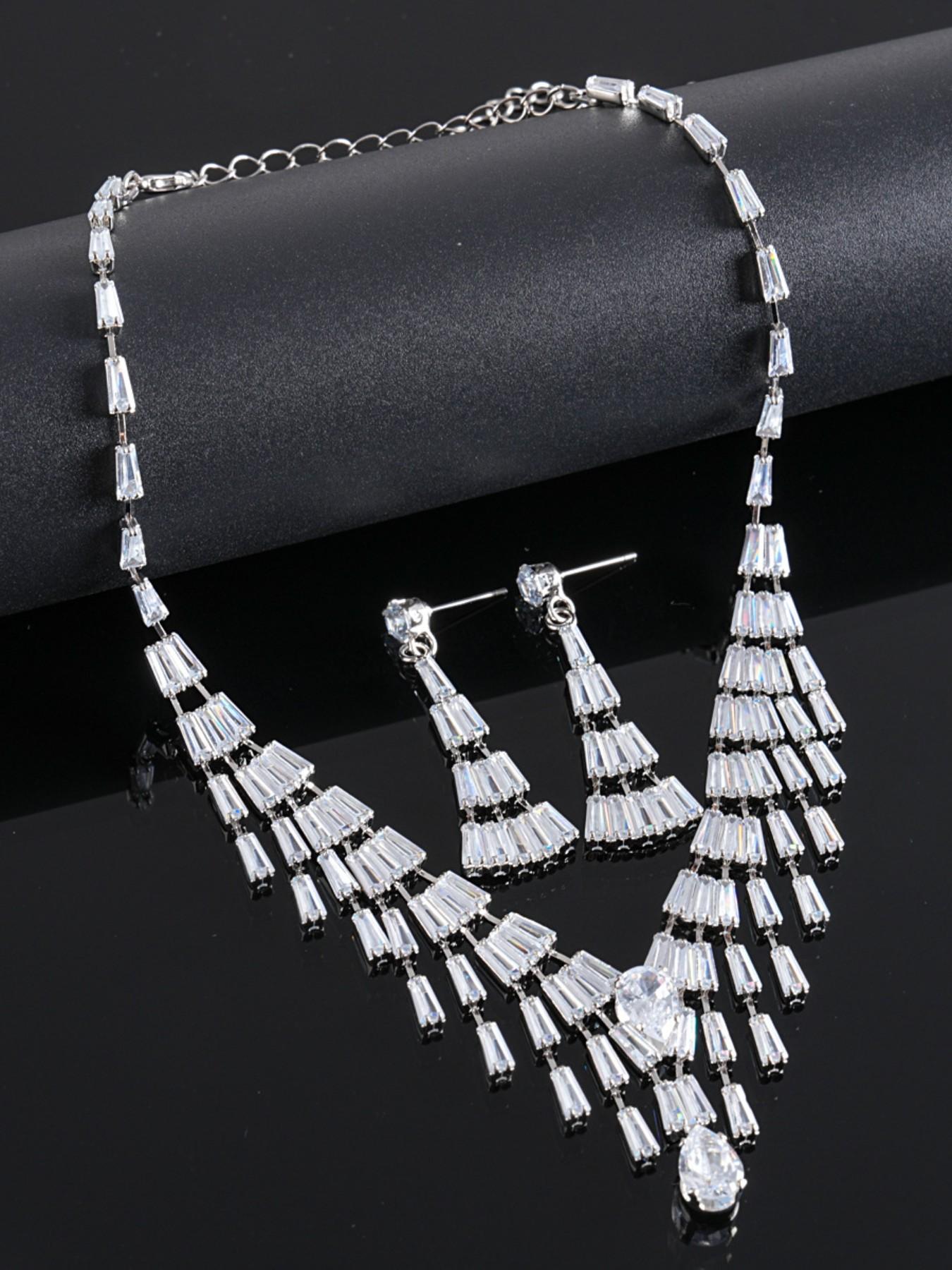 Sparkling Rhinestone Earrings Necklace Set, Elegant Jewelry Gift for Women, Perfect Birthday Anniversary Present for Mom Sister Friend Wife Grandma