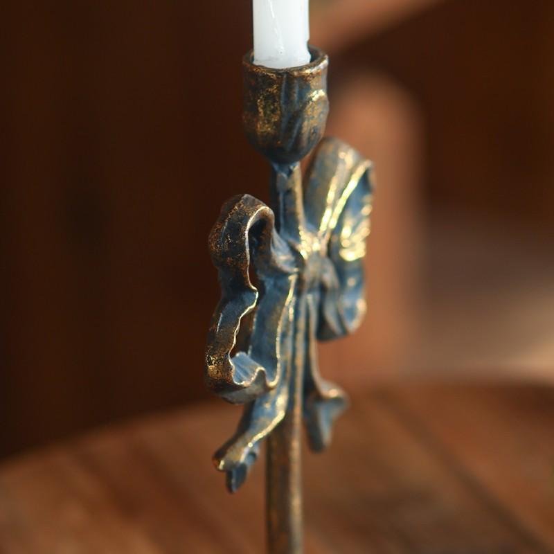 American-Style Vintage Distressed Ironwork Carved Candlestick, Decorative Handicrafts for Living Room Entrance Display, Creative Home Décor Item