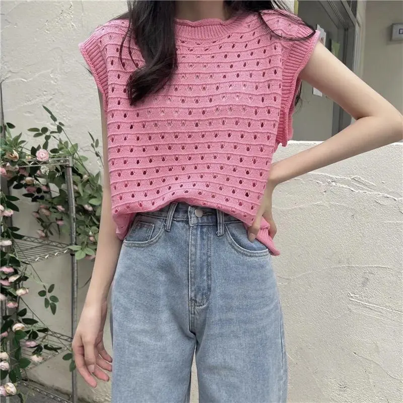 Women's Crochet Top Sleeveless Sheer Openwork Knit Tanks Camis Blouse Summer Teen-girl Boho Beach Vacation Casual Outfit