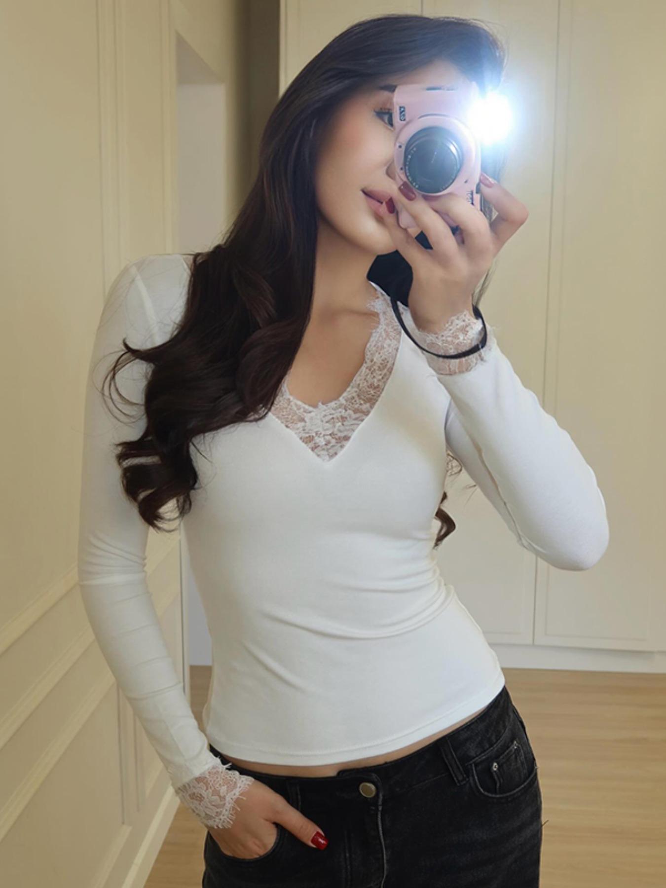 Women's Fashion Solid Color Lace Trim Long Sleeve Top, Comfortable Casual Versatile T-Shirt for Spring & Fall, Daily Wear