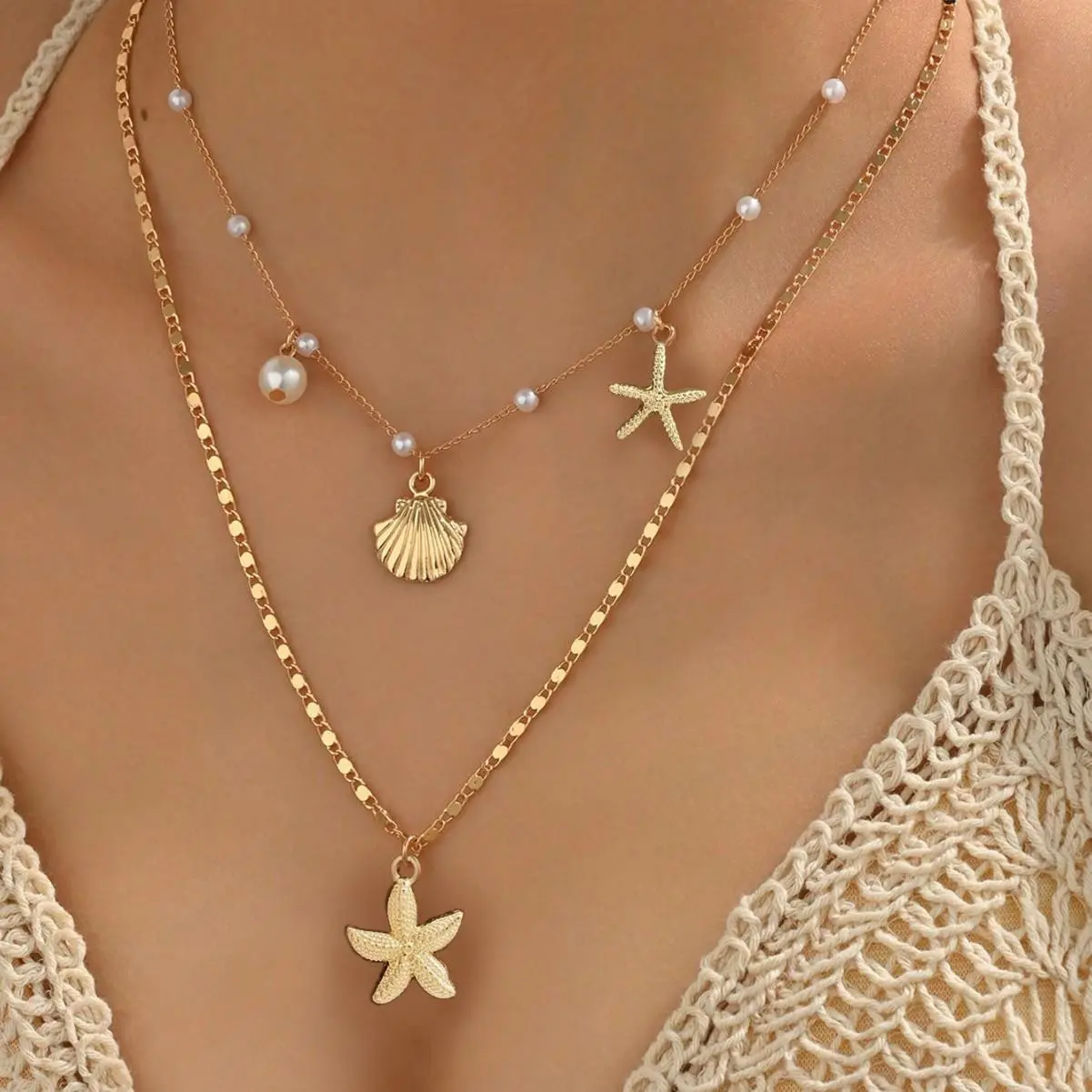 Boho Layered Starfish Shell Pearl Necklace for Women, Gold Coastal Cowgirl Jewelry, Mermaidcore Beach Charm Necklace, Dainty Ocean Inspired Vacation Accessories, Summer Resort Statement Gift, Pearl Chain Necklace, Trendy Necklace