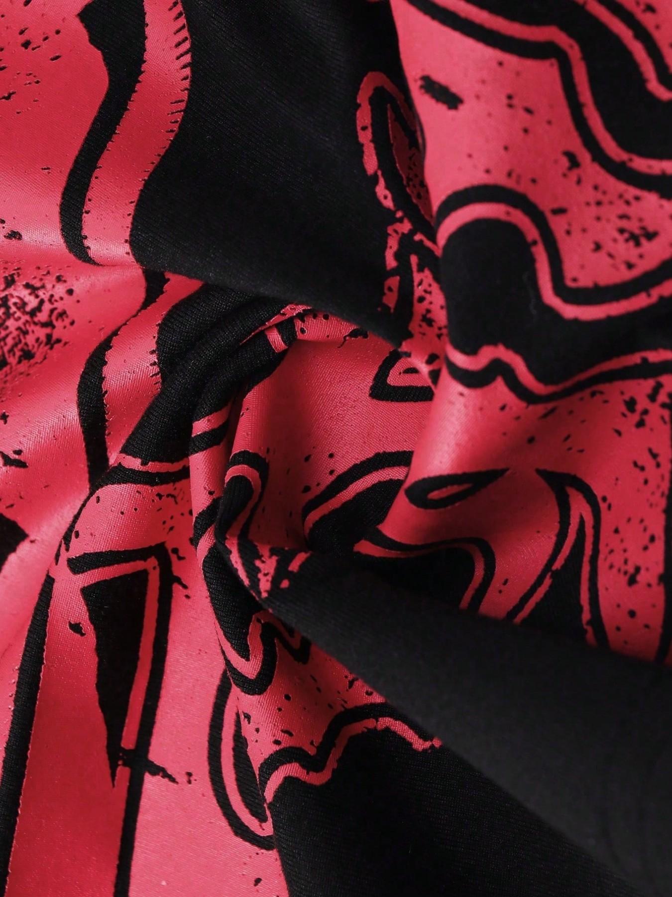 Gothic California Devil Lips Flame Print Oversized Black T-Shirt Streetwear Y2K Retro Hip Hop Graphic Tee With Lollipop Detail