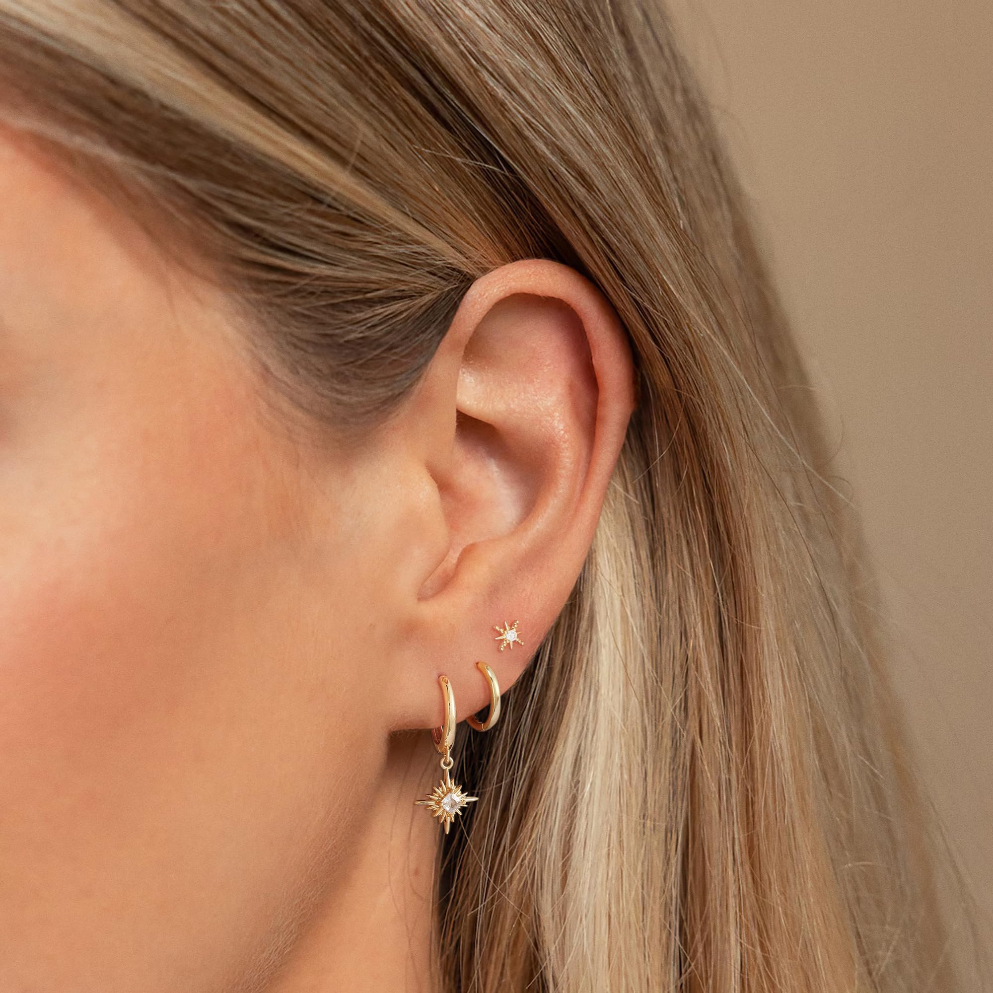 CAROVO Gold Hoop Earrings Set for Women, Dainty 14K Gold/Silver Plated CZ Cartilage Earring Hypoallergenic Stud Earrings for Women Huggie Small Hoop Earring Set Dangle Earrings Jewelry Gifts for Women Men CAROVO Gold Hoop Earrings Set for Women, Dainty 14K Gold/Silver Plated CZ Cartilage Earring Hypoallergenic Stud Earrings for Women Huggie Small Hoop Earring Set Dangle Earrings Jewelry Gifts for Women Men