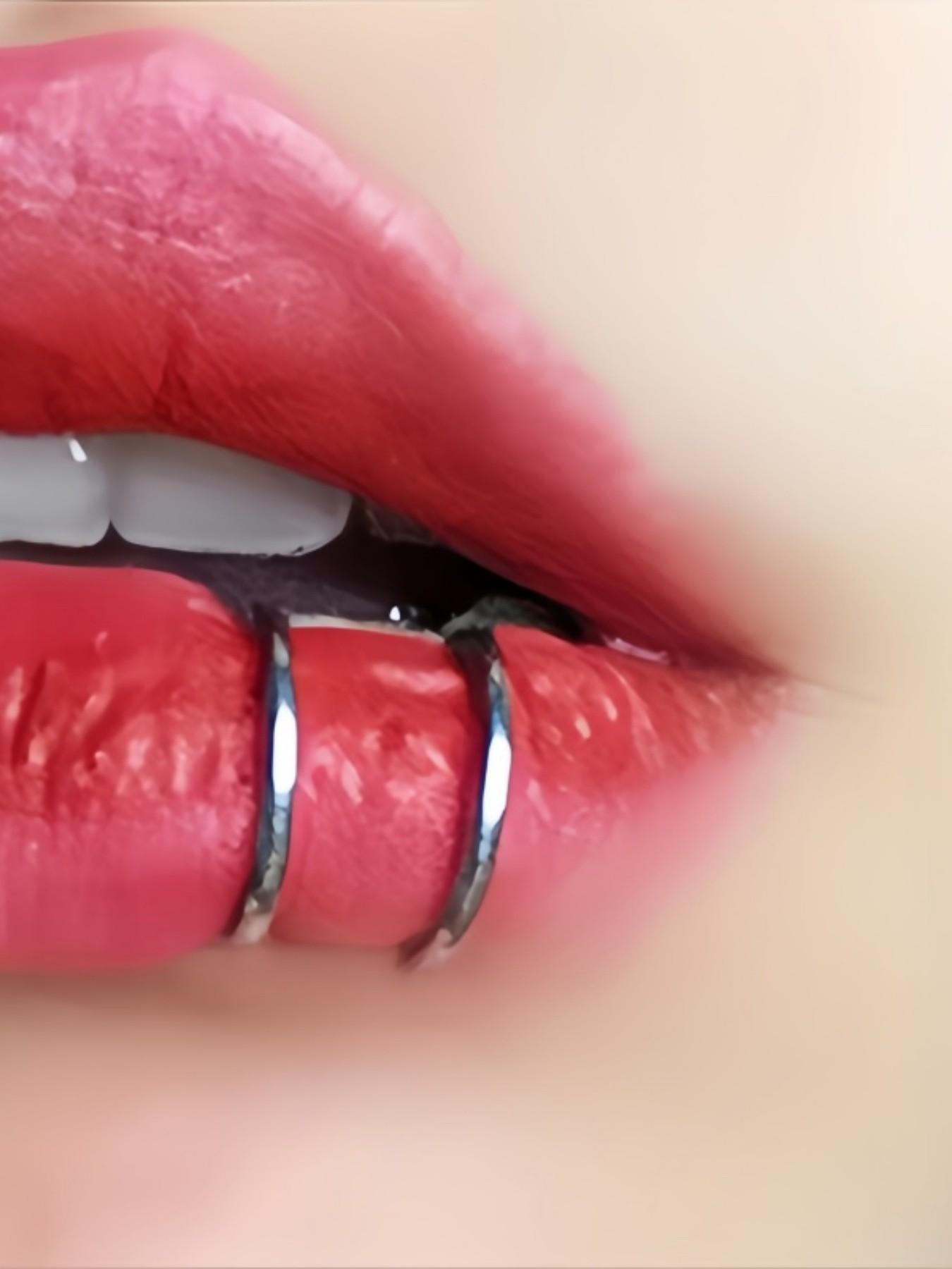 5Pcs U-Shaped Ear Cuff & Lip Clip Set – Rounded Tip Non-Scratch, No Piercing Cartilage Hoop, Fake Lip Ring, Adjustable 5 Colors, Singles Day New Year Gift