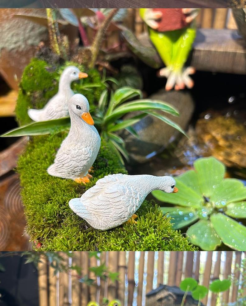 Outdoor Garden Decor Duck Animal Ornament, Miniature Landscape Figurine for Fish Tank, Handmade Yard Decoration