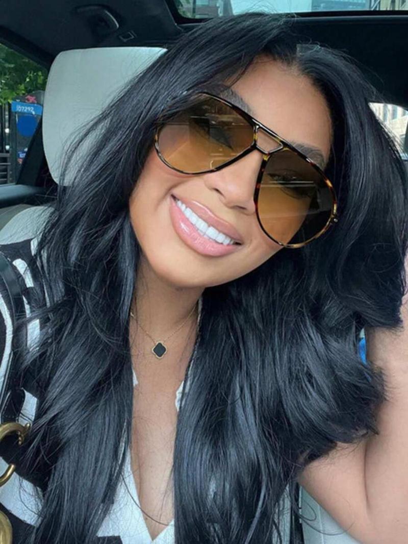 Women's Ombre Tinted Lens Sunglasses, Trendy Casual Full Rim Sunglasses for Everyday Use, Fashion Accessories for Outdoor Activities, Modern Trendy Sunglasses