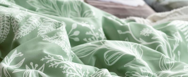 PHF Soft Printed Comforter Set, 3 counts/set Lightweight Botanical Floral Reversible Comforter with 2 Pillow Shams for All Seasons