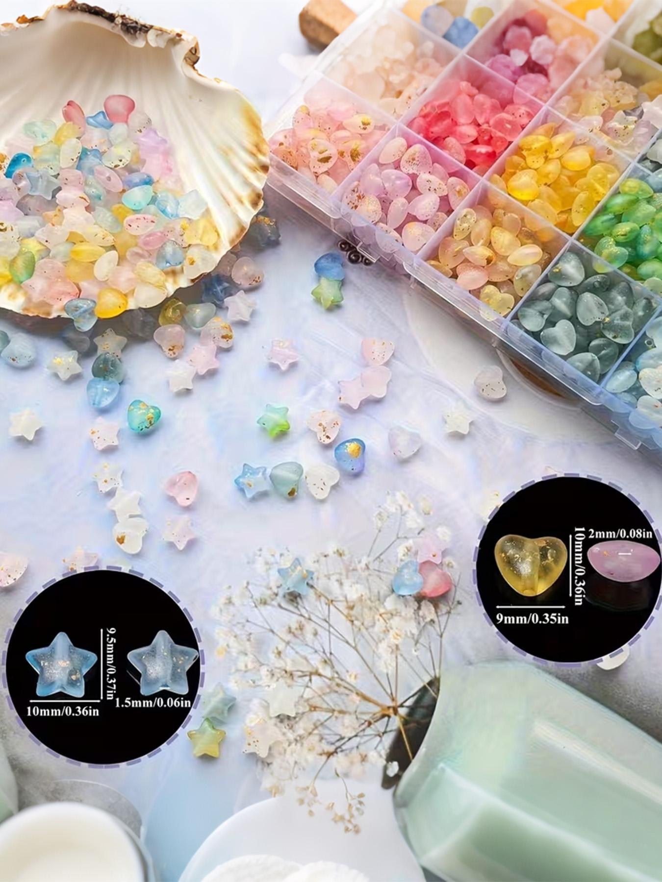 600 Pcs Star & Heart Bead Kit - DIY Jewelry Making Supplies with Colorful Acrylic Beads (Pink/Blue/Green/Yellow/White/Clear) + Storage Box, Craft Materials for Friendship Bracelets, Necklaces, Earrings, Keychains & Scrapbooking, Diy Mix Beads