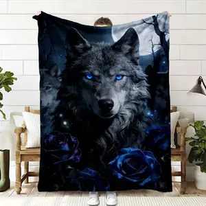 1pc Wolf Print Flannel Blanket, Super Soft and Warm, Foldable and Portable, Multi-Functional for Bed Sofa Office Nap Outdoor Camping