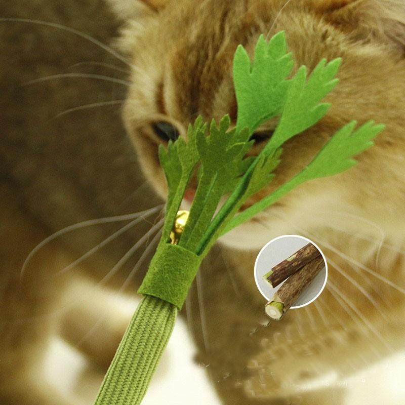 Original Realistic Celery Cat Toy with Bell, Durable Chewable Cat Toy, Pet Supplies Wholesale, Cat Toy Wood Carrot Mimic, Cat Entertainer