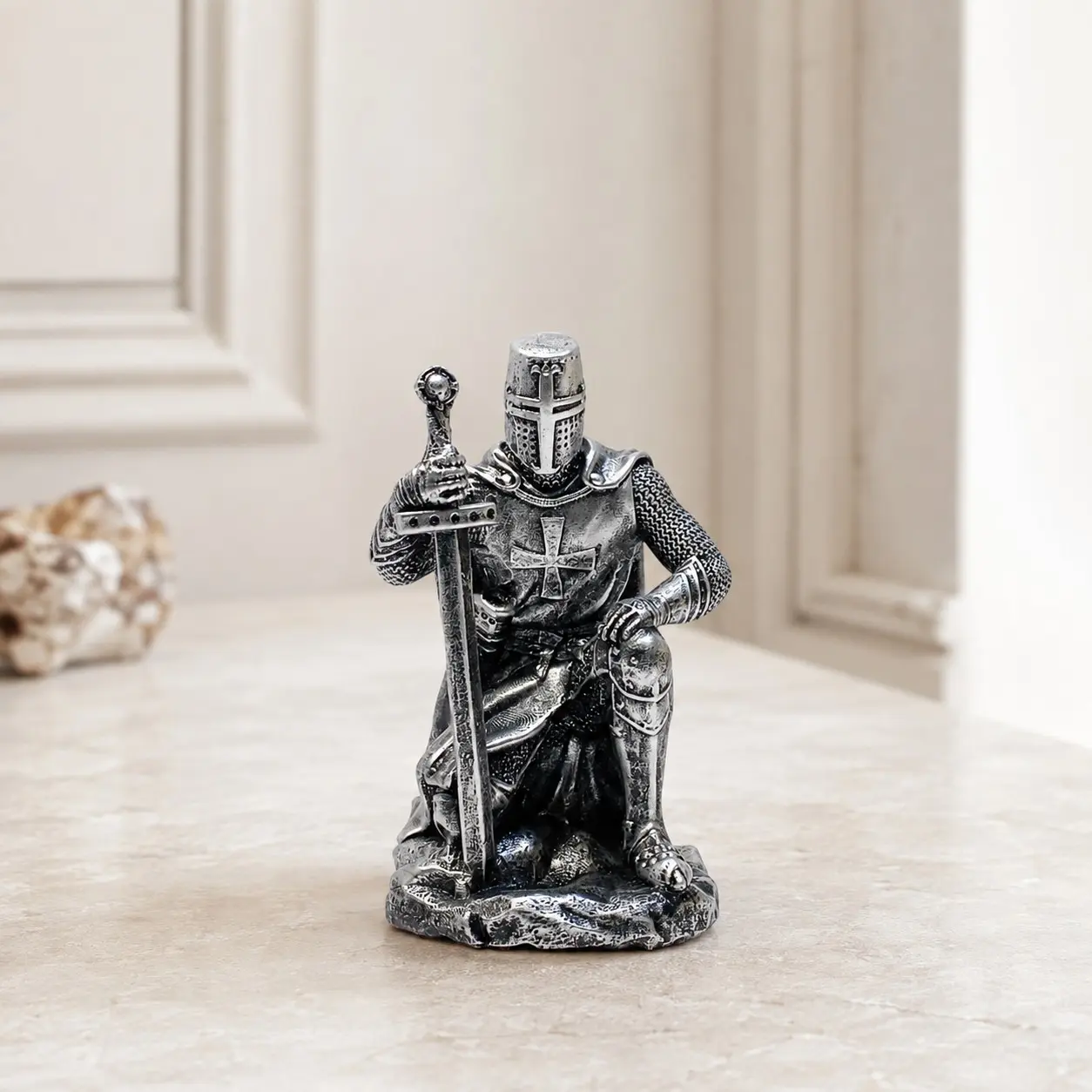 1PC Silver Color Knight Statue, Vintage Style Resin Warrior Figurine with Sword, Detailed Armor &  Tabletop Decor for Home Office, Desk, Bookshelf, Living Room & Gift for Him.