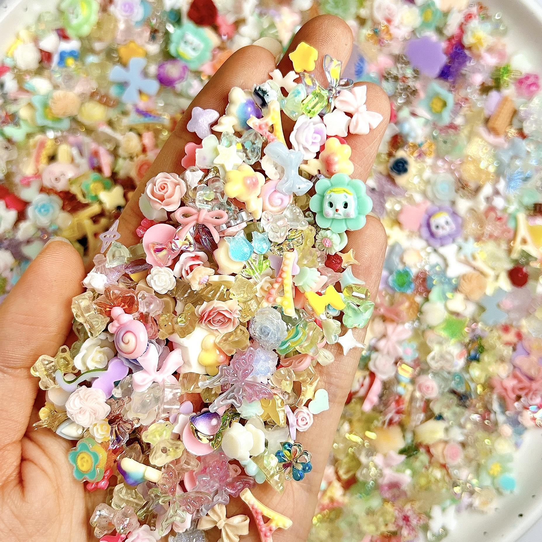 100PCS Multiple Style Tansparent Bear Bbow Star Resin Nail Charms Kawaii Creative Paw Lollipop Butterfly Accessories DIY Clip Phone Case Nail Art