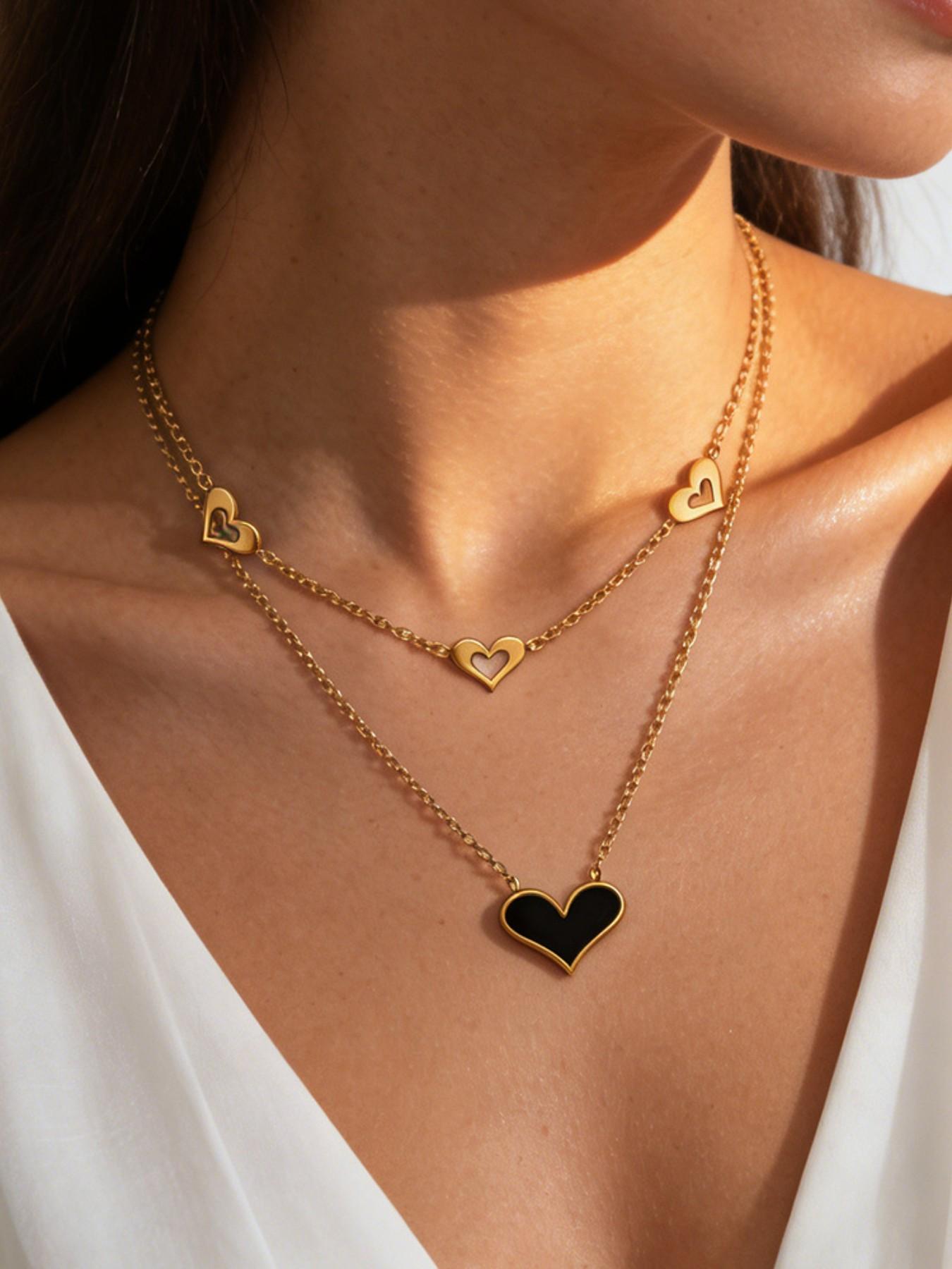 Titanium Steel Double Layer Heart Necklace for Women, Elegant Lockbone Chain, Sparkle Decor, Perfect for Parties and Daily Wear