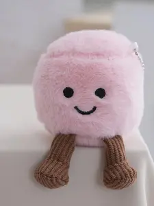 Cute marshmallow doll doll bag pendant keychain, suitable for daily wear, vacation and dating occasions, and also a surprising and exquisite small gift