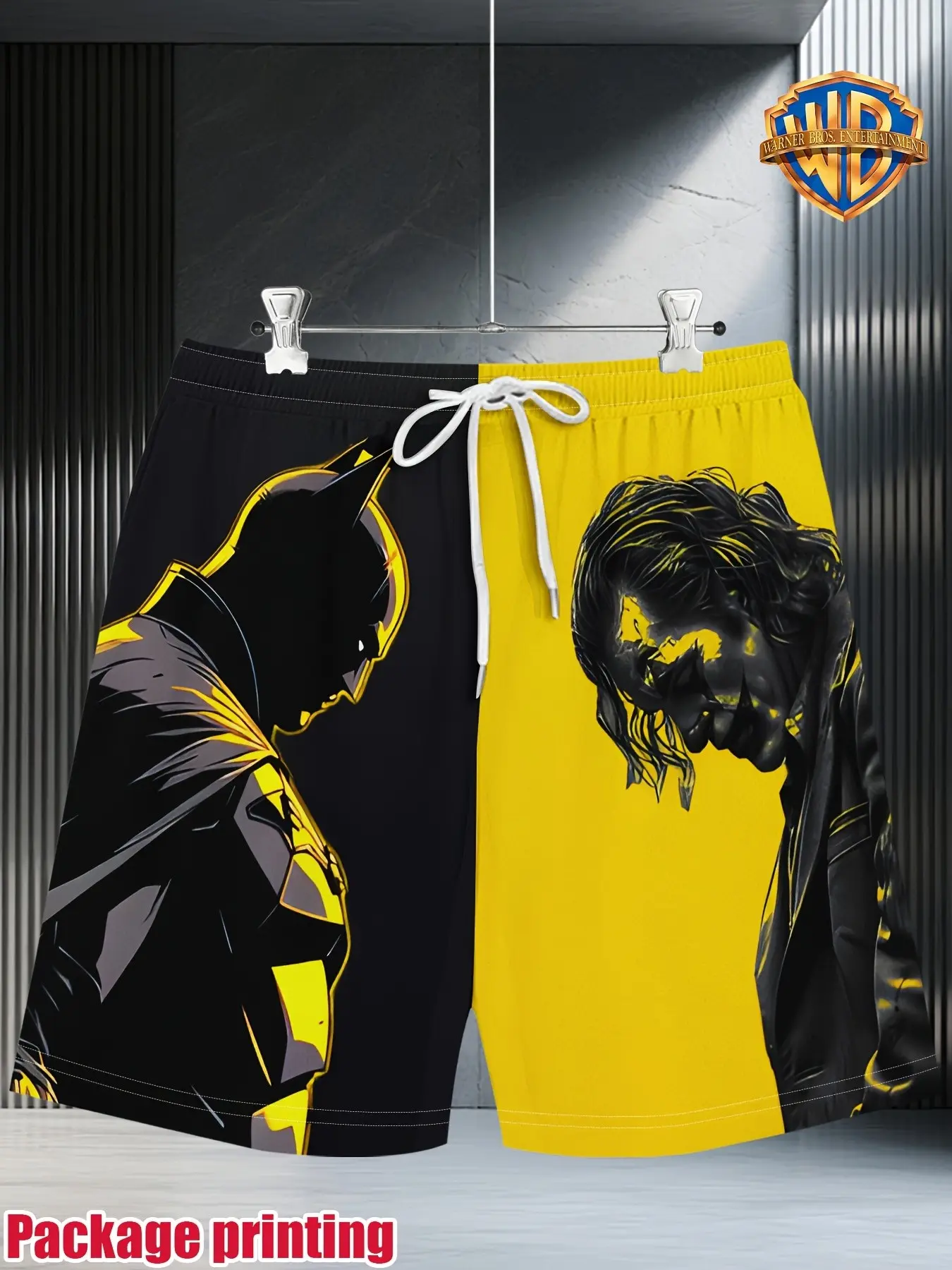 Warner Bros. Batman and Joker Digital Printed Men's Mesh Shorts, Breathable and Comfortable, Casual Summer Clothing, Perfect Gift
