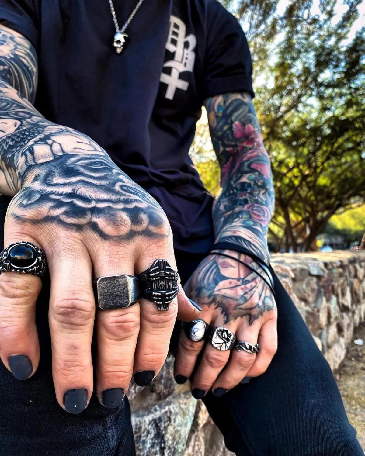 GTHIC Retro Simple Plain Square Ring for Men and Women Birthday Mother's Day Gift Jewelry Stainless Steel GTHIC Retro Simple Plain Square Ring for Men and Women Birthday Mother's Day Gift Jewelry Stainless Steel