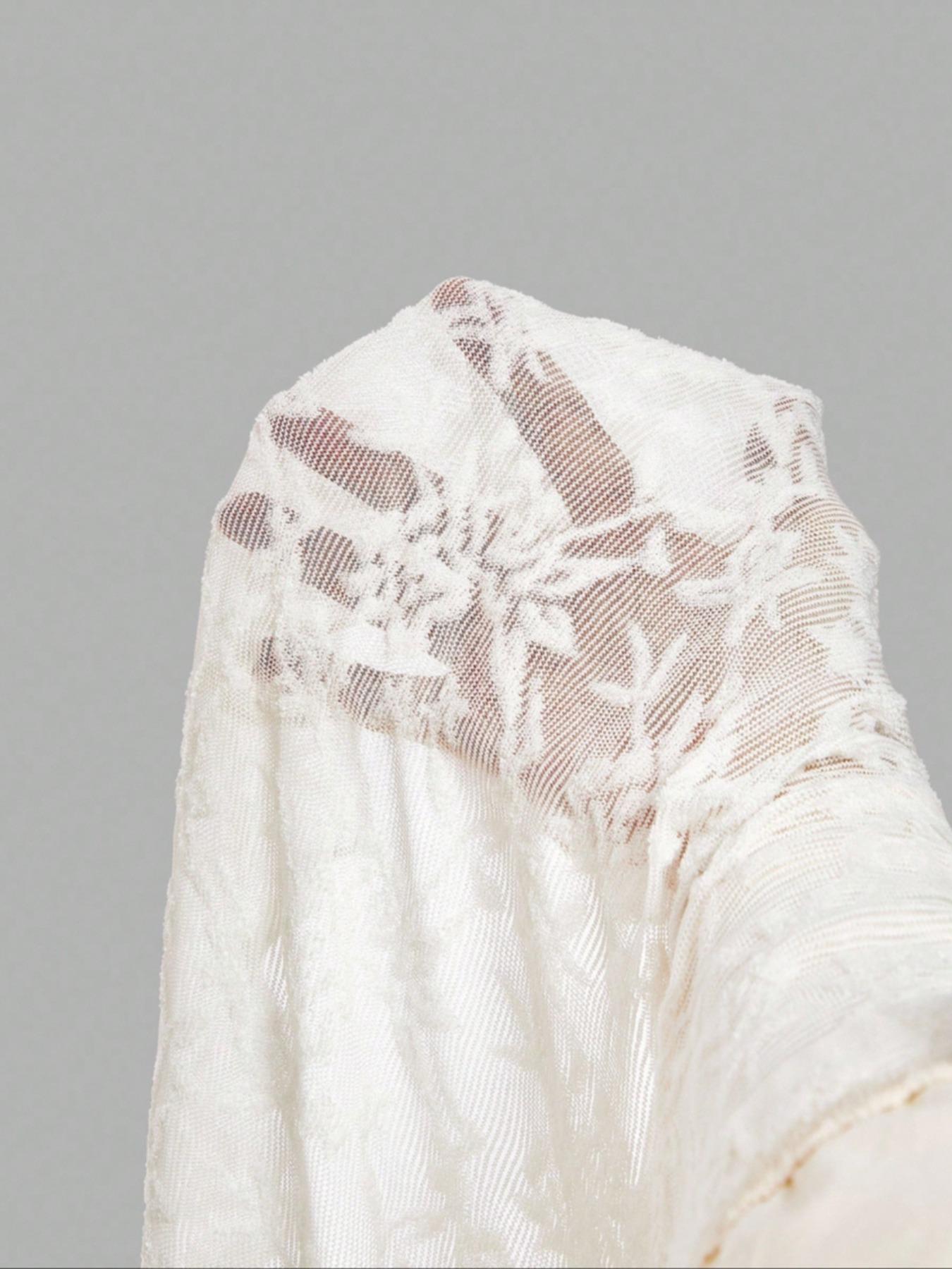 Women's asymmetrical textured apricot mermaid midi skirt, suitable for Halloween, Christmas, and autumn/winter wear. Can be worn as an outerwear skirt; chic, country style; Sheer Lace Skirt.