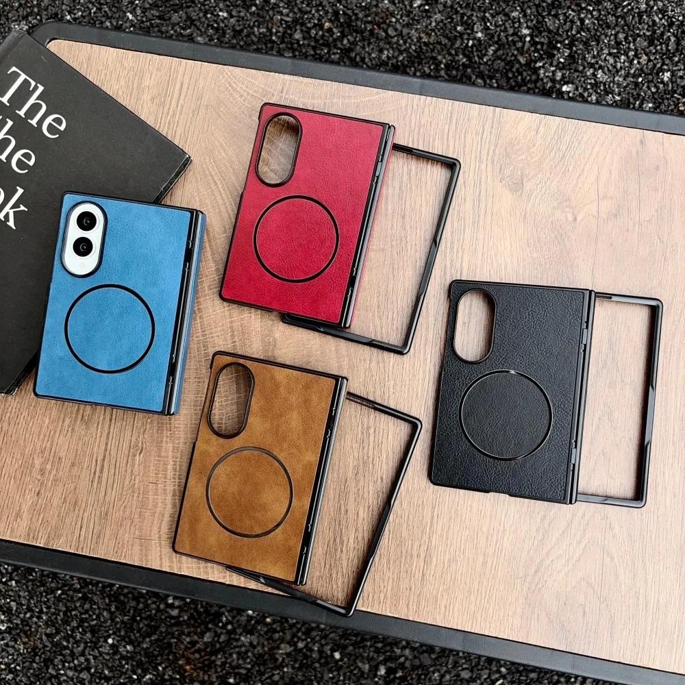 For the Galaxy Z Fold 8 Ultra/7/6/5/4, a luxurious faux-leather MagSafe Protective phone case featuring a spring-hinged shock-absorbing back cover