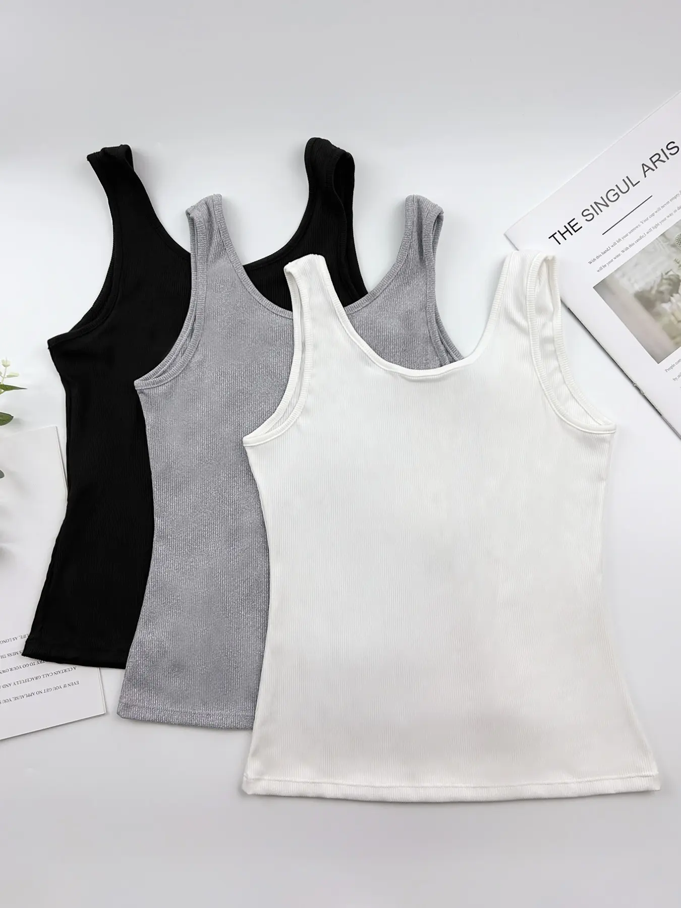 3-Counts Set New Women's Ruched Button Backless Tank Top, Fixed Cup Wide Strap Inner Outer Wear Slimming Shirt, Fashionable Ladies' Clothing