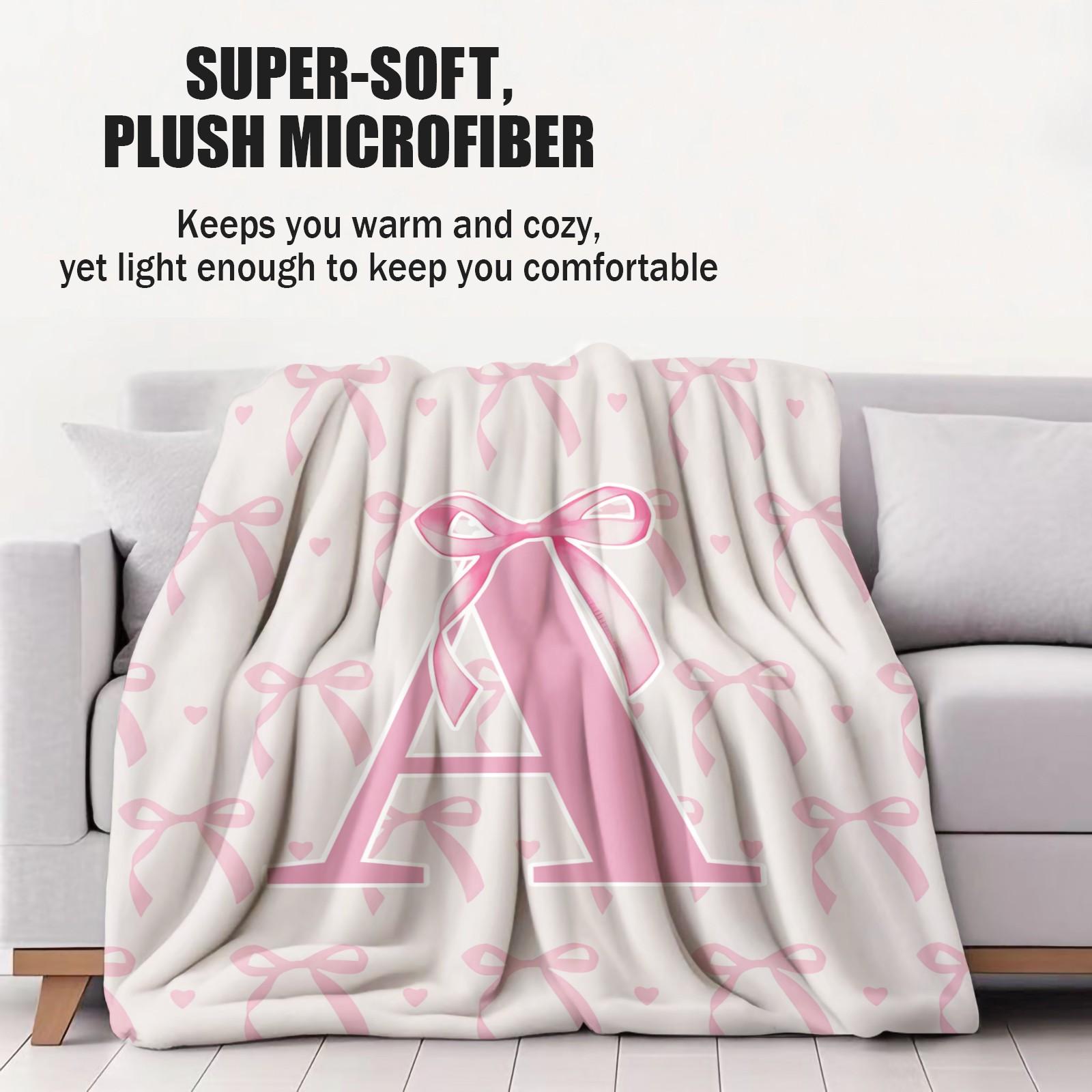 1Pc Bow Letter Flannel Blanket, Skin-Friendly Soft Lightweight And Comfortable, Versatile Multi-Use Easy to Store, Throw Blanket for Girls' Bedroom, Dorm And Home Nap