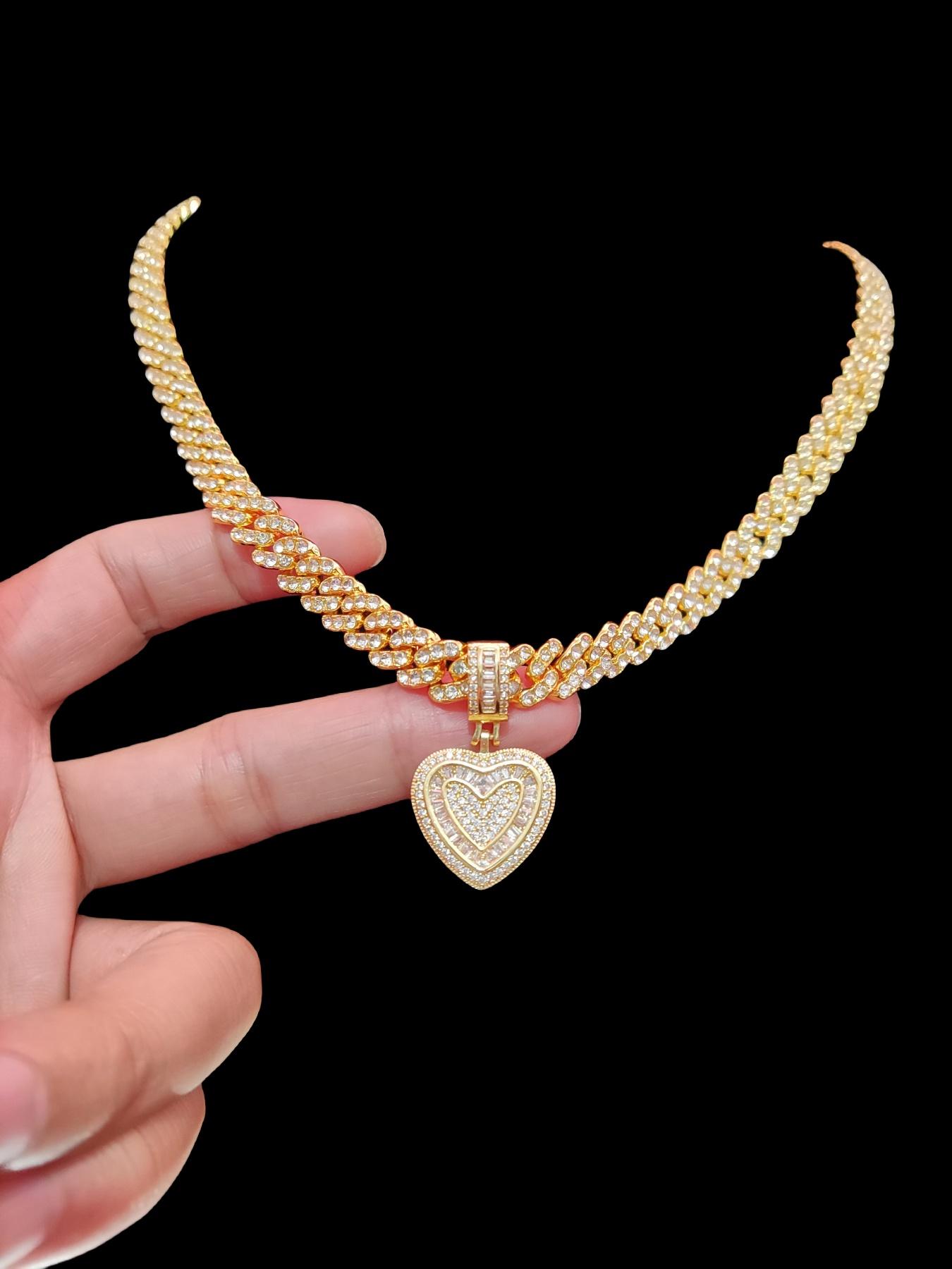1Piece Women Hiphop Love Heart Shape Pendant Necklace Fashion Vintage Hip Hop Necklace Is Perfect For Party Or Everyday Lovers' Gifts Jewel Necklace