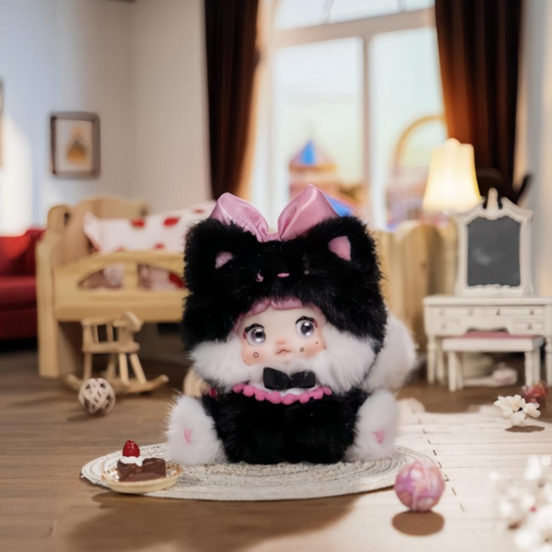 Nommi - Sitting Zoo Series New Plush Blind Box (1 Blind Box) Cute plush keychain with three sets of rotating eye patches for expression changes. Plush keychain blind box, trendy collectible figurine, gift. Suitable for car, desktop display,or bag charm