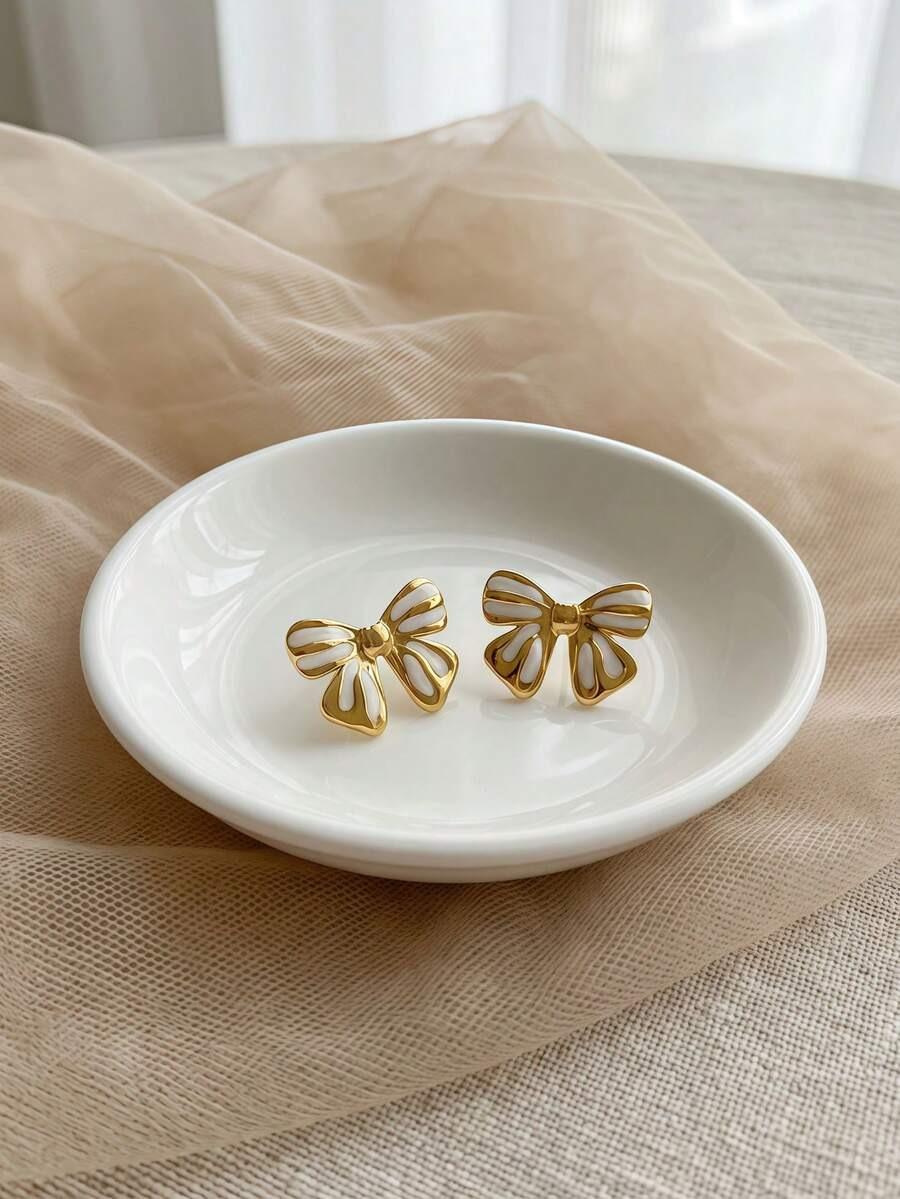 2026 New Arrival Enamel Stud Earrings for Women, White & Gold Starfish Flower Bow Statement Earrings, Cute Beach Jewelry Gifts for Girls