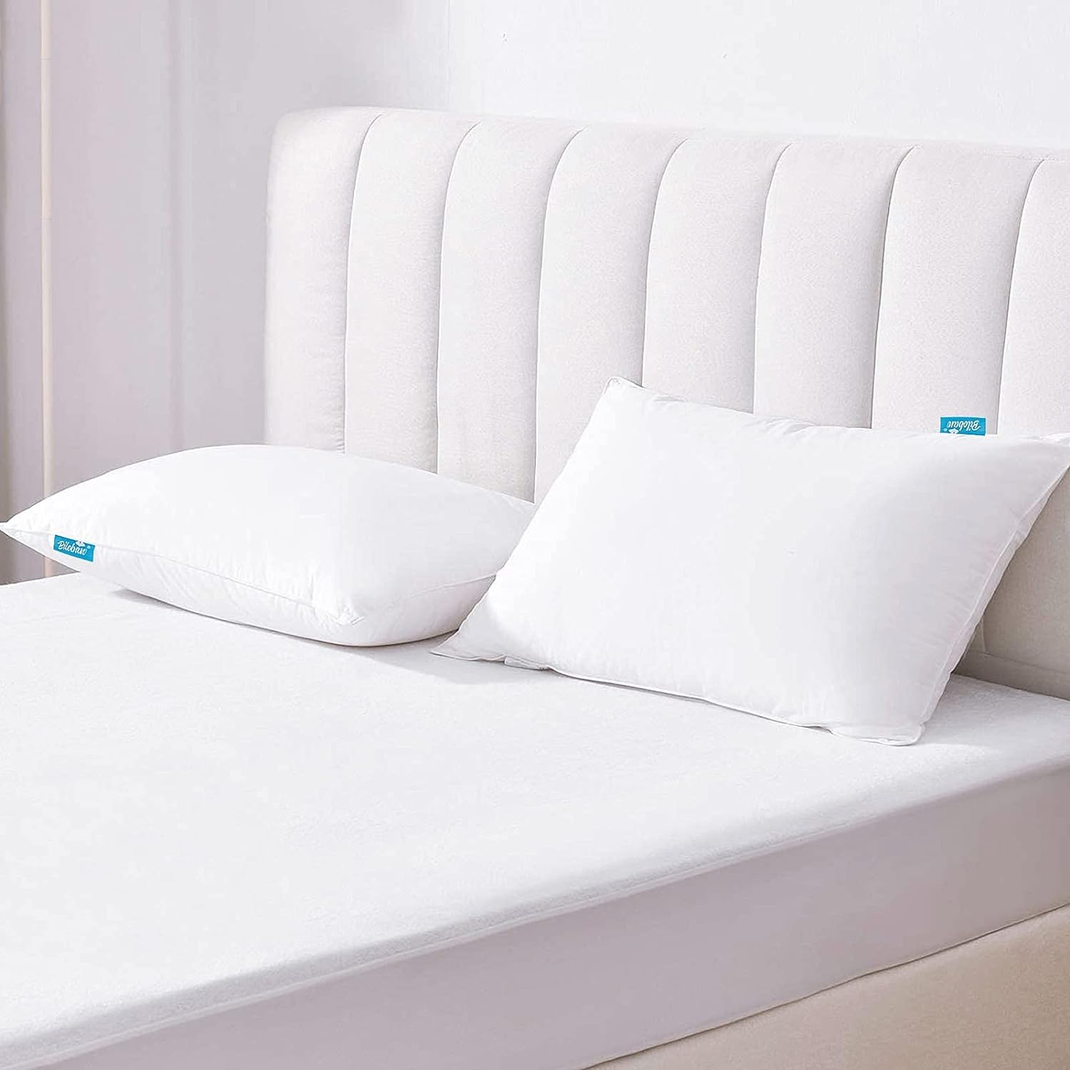 Biloban 2/4 Pack Waterproof Pillow Protectors with Zipper, Bed Bug & Dust Mite Proof Pillow Covers, Ultra-Soft Breathable Noiseless Pillow Encasement Moisture Wicking Pillow Cases, Standard/Queen/King Size, Machine Washable #TiktokShopSpringGlowUp