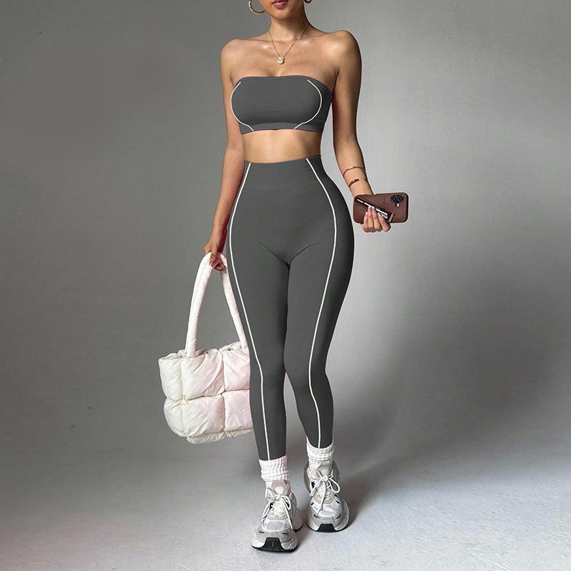 New yoga outfit for women, color-blocked bustier top, peach butt slim-fit long pants, fitness sportswear