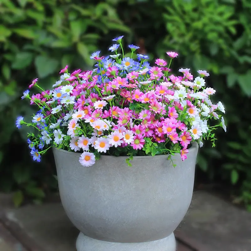 12 Bouquets Artificial Daisies, UV Resistant Plastic Faux Flowers, Decorative Fake Flowers for Indoor and Outdoor Use, Fake Floral Decor for Window Box, Garden Pots #GLOBAL PICKS