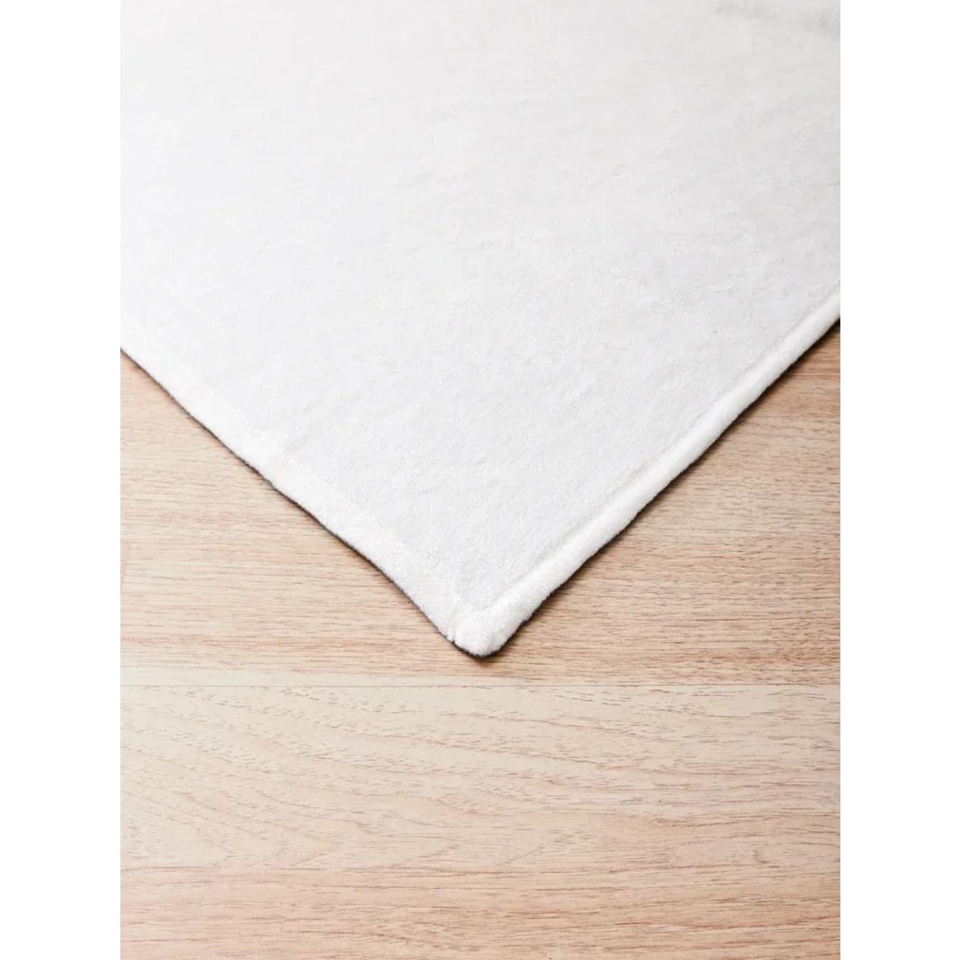 FFunny Cat Throw Blanket for Kids Farmhouse Cool Cat Riding Shark on Blue Ocean Fleece Throw Blanket Soft Cozy Lightweight Couch Sofa Bed Blanket, Cute Animal Blanket, TikTok Made Me Buy It, Christmas Birthday Gift, Home Decor Gift for Kids