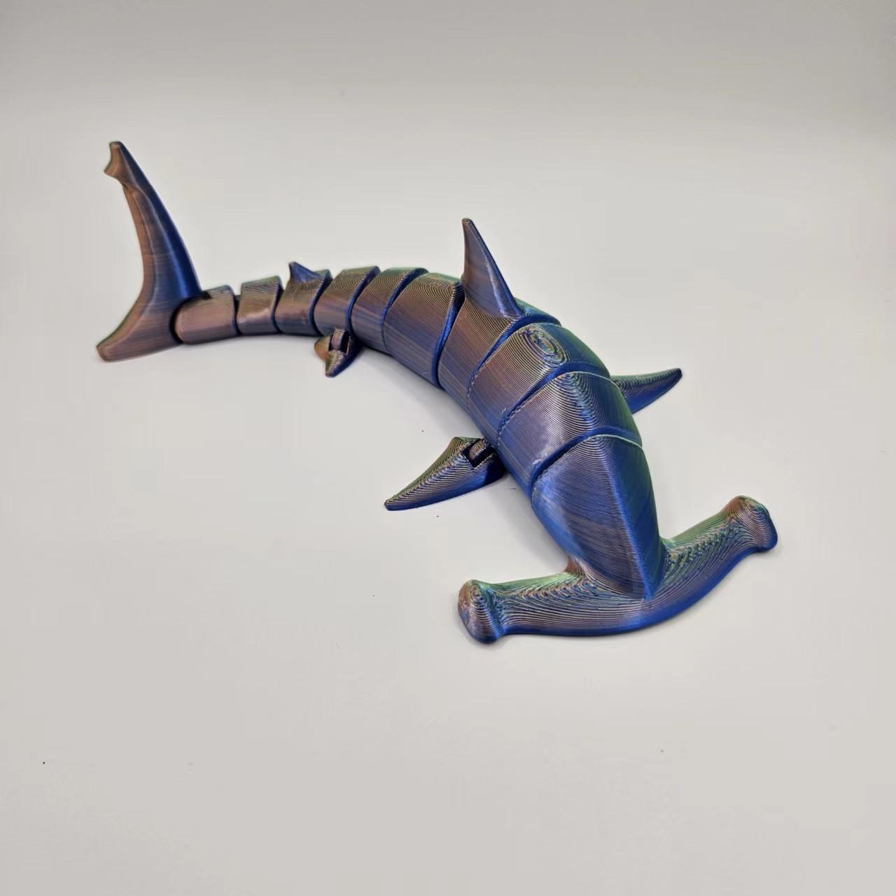 Hammerhead shark 3D printed joint activity ornament toy, movable whale, marine animal doll assembly Stress Relief Glutinous Rice Cake Vibrant Tool