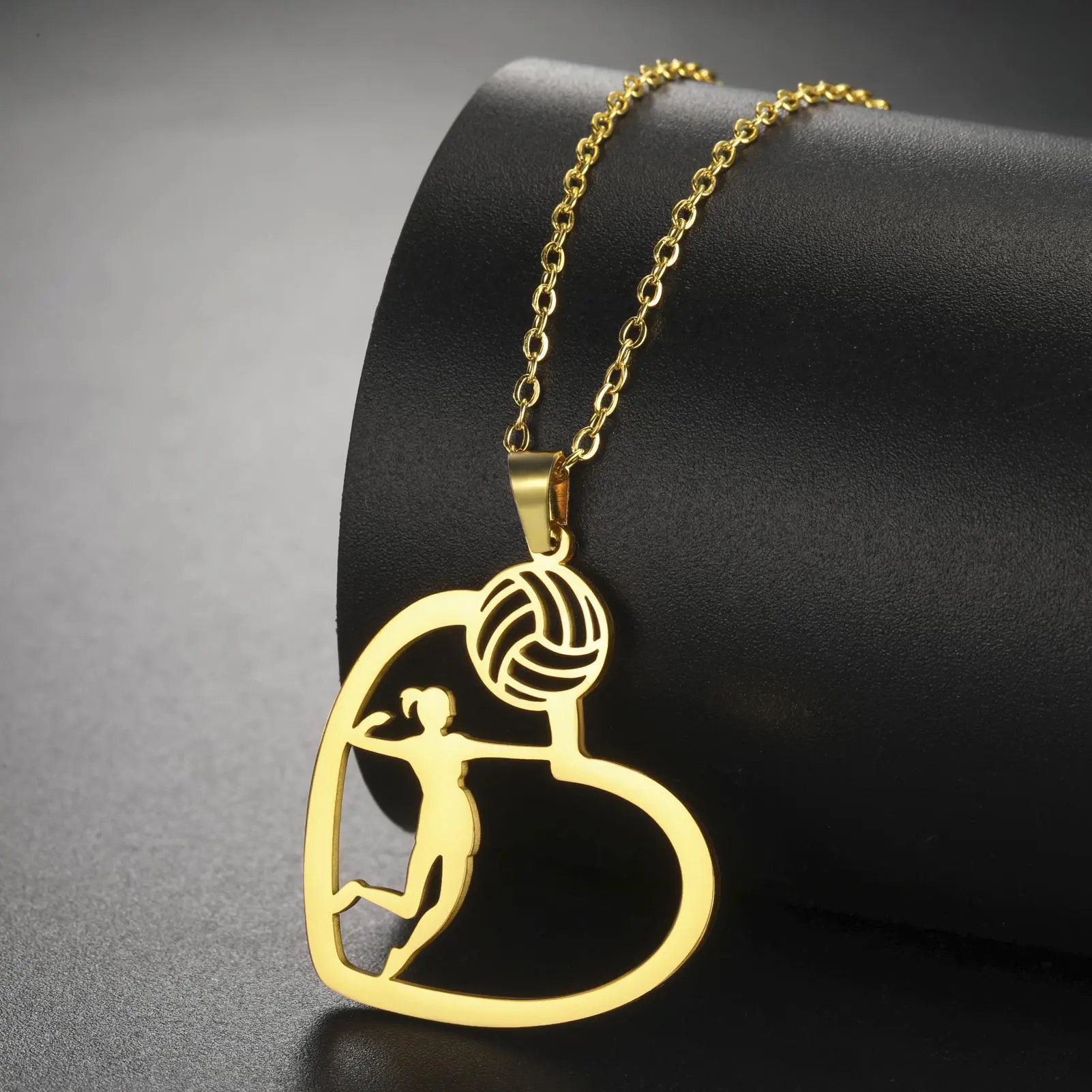 Fashion Heart Shaped Volleyball Girl Necklace Stainless Steel Volleyball Player Sports Jewelry Large Event Festival Gift