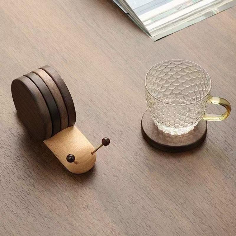 Wooden Snail Coaster Set, Creative Desktop Insulation Pad Decorative Accessory, Magnetic Heat Resistant Mat Pot Bowl Cup Holder, Wooden Coasters