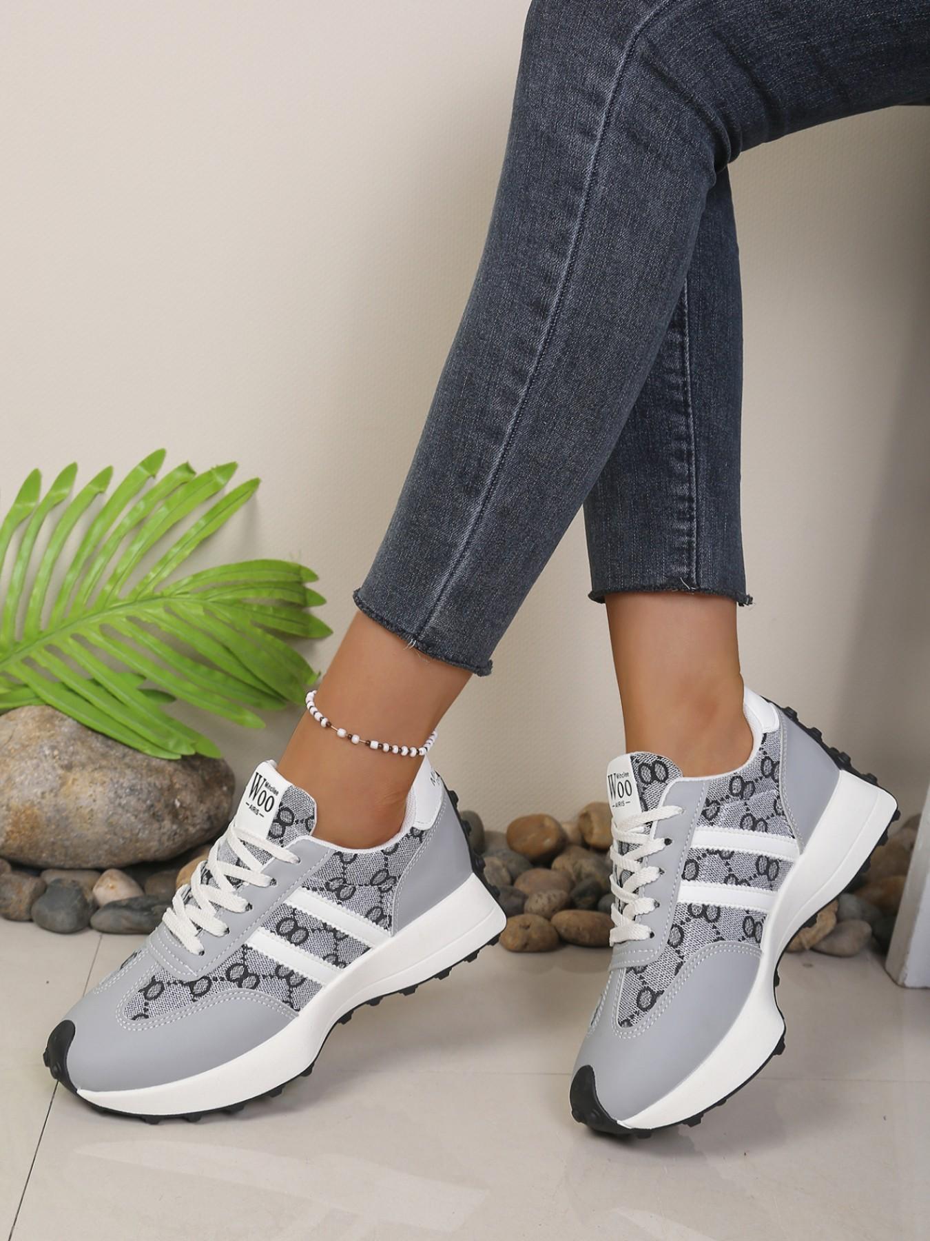Vintage Women's Embroidered Lace-Up Agony Shoes, Waterproof Anti-Slip Running Shoes, Lightweight Comfortable Casual Sneakers for All Seasons