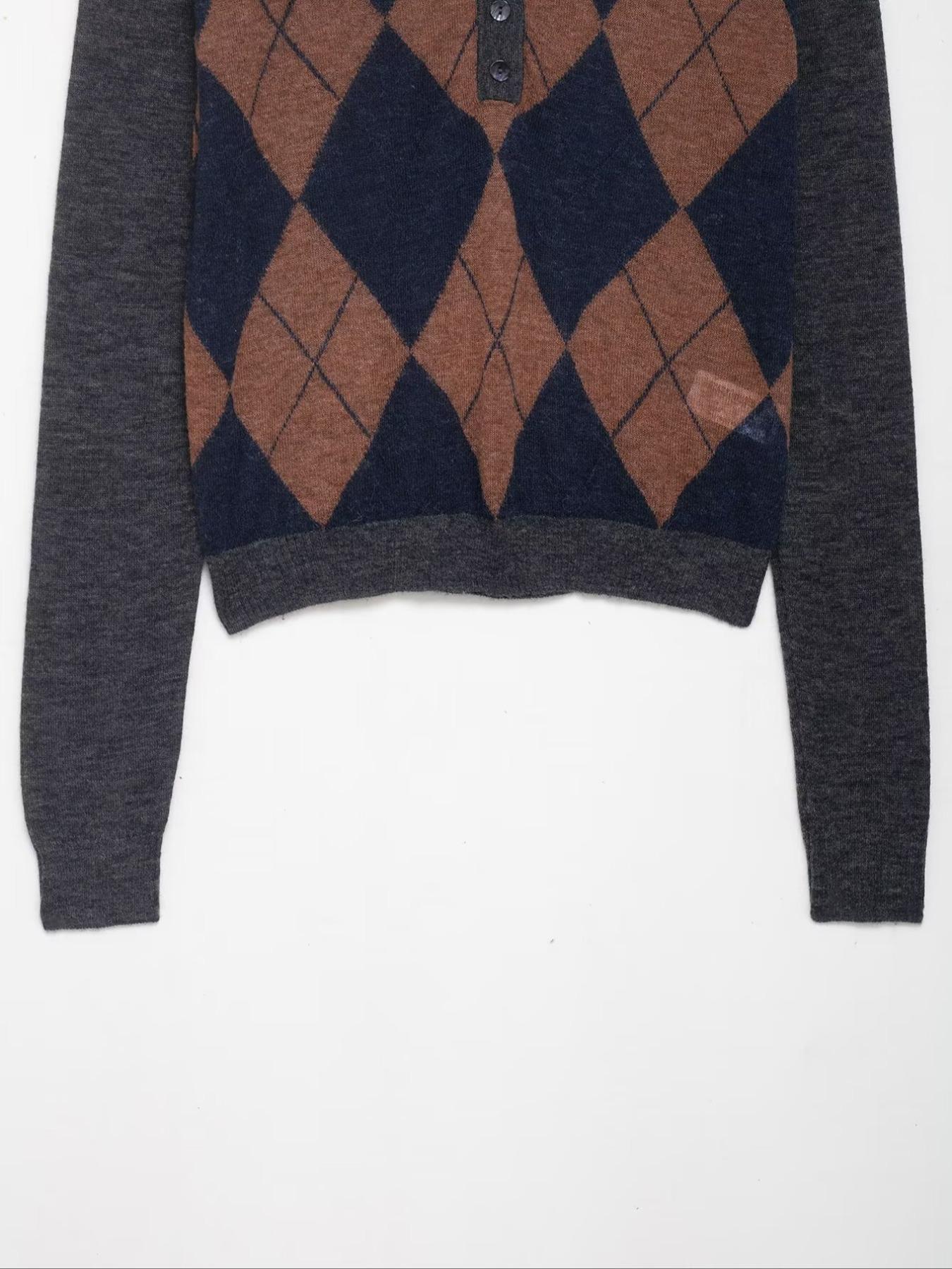 Women's Diamond Plaid Button Front Long Sleeve Knit Sweater, Slim Fit Pullover, Stylish Fall & Winter Fashion, Comfortable and Warm, Knitwear, Knitted