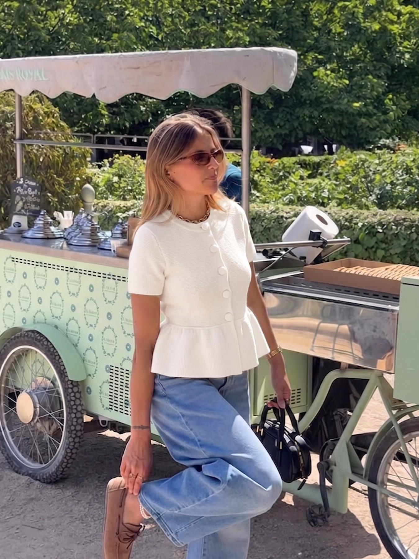 Women Basic Solid Color Crew Neck Short Sleeve Button Front Lightweight Textured Knitted Cardigan Peplum Top Feminine Elegant Summer Casual Knitwear Daily Commute Wear Vacation Outfit Ensemble Ladies