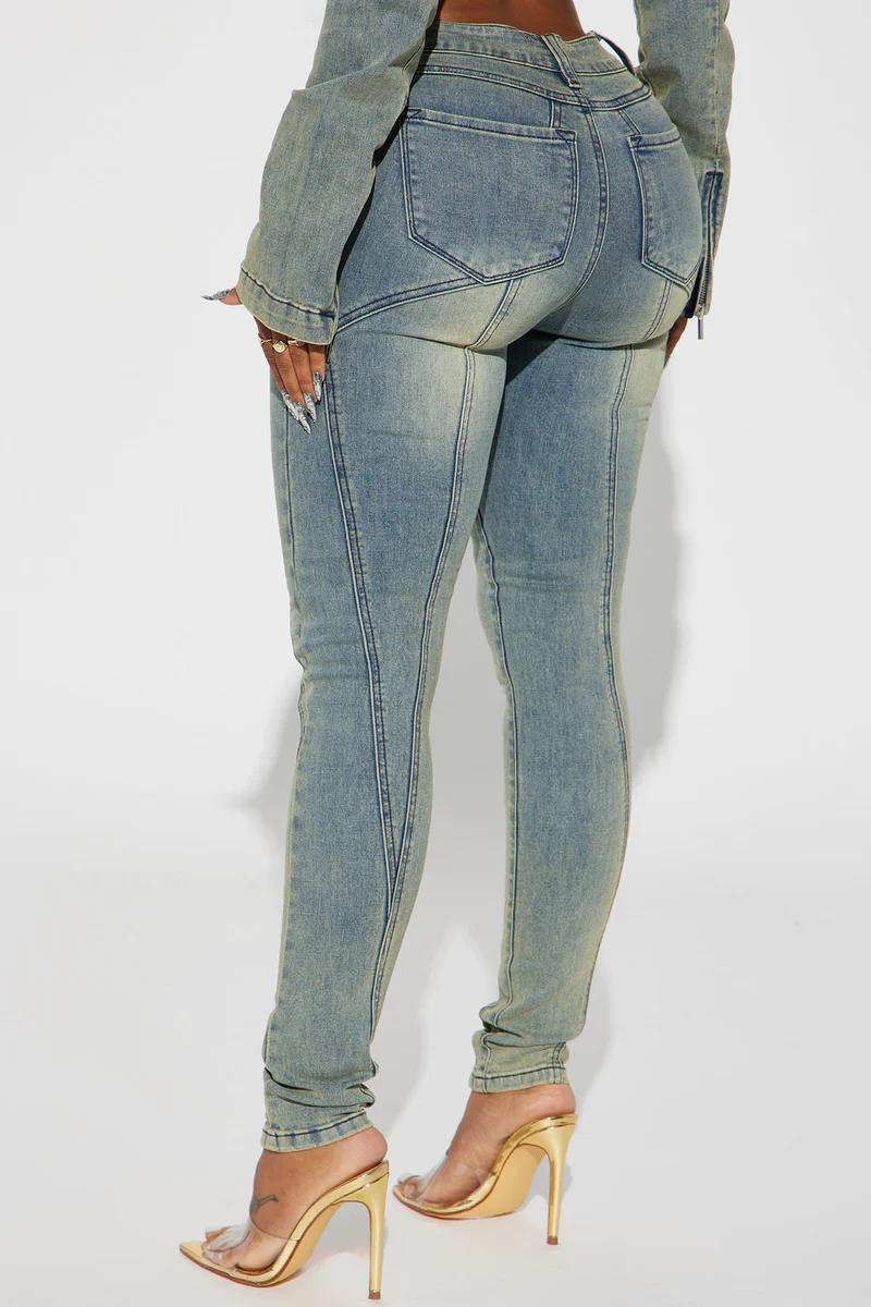 Elengatine Mid Rise Stretch Skinny Jeans - Medium Wash Women's Vintage Light Wash with Contrast Stitch Fit Bottom Fashionable All Seasons Below the Ankle Jeans for Trendy Streetwear and Daily Wear Pants Trouser Elengatine Mid Rise Stretch Skinny Jeans - Medium Wash Women's Vintage Light Wash with Contrast Stitch Fit Bottom Fashionable All Seasons Below the Ankle Jeans for Trendy Streetwear and Daily Wear Pants Trouser