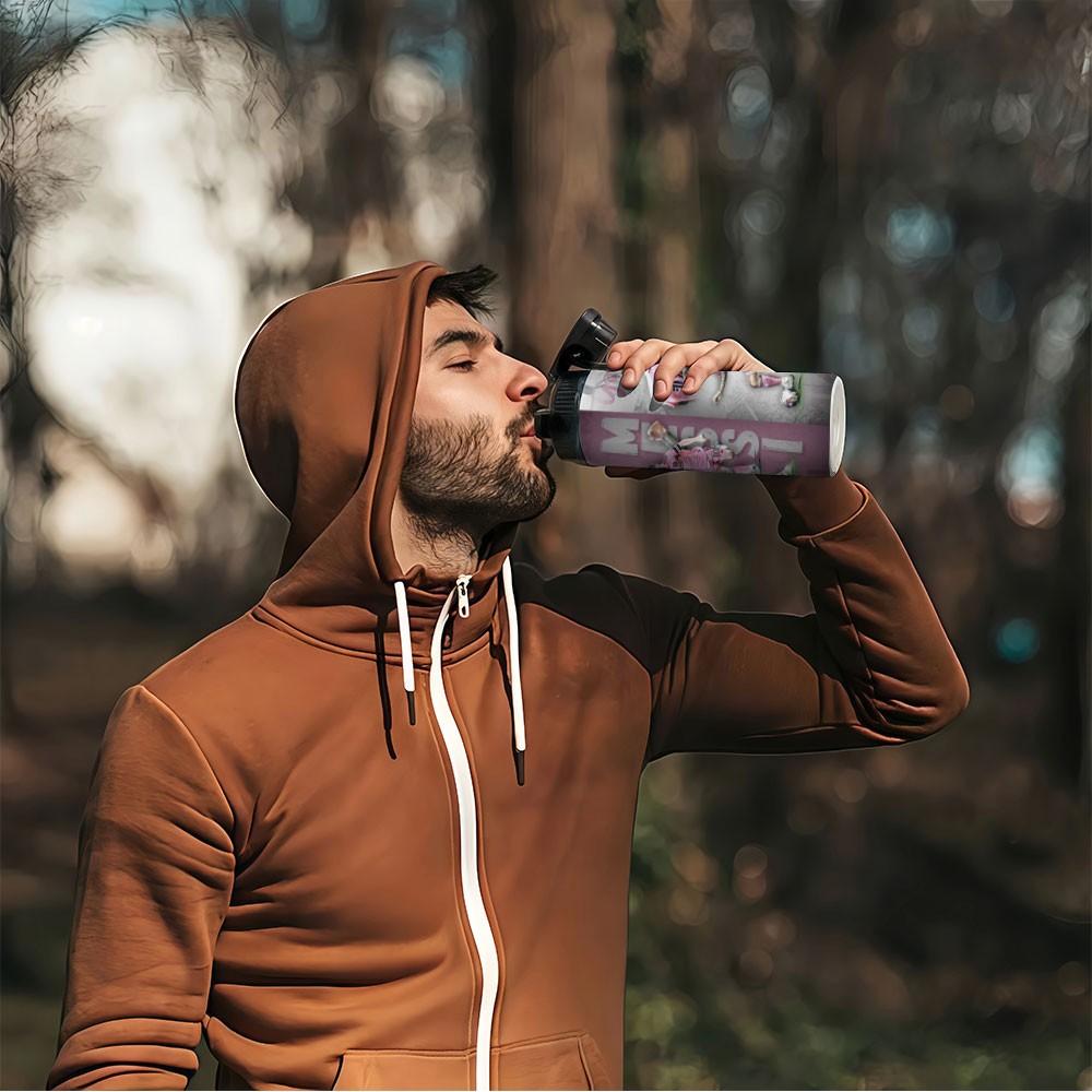 1pc 20/30oz Portable Travel Cup Featuring Dynamic Action Shots of Messi, Large Messi Stainless steel insulated water bottle with Handle, Ideal for Hot & Cold Drinks,tea and cold drinks. It is an ideal gift for fans and at social gatherings