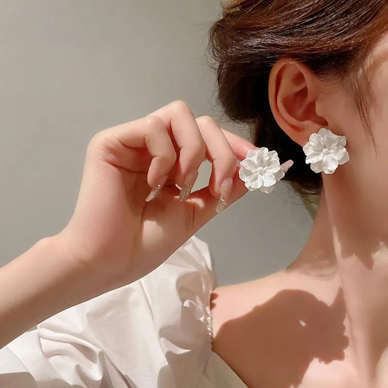 Women's Acrylic Stud Earrings - White Camellia Flowers Design, Metal Coating Costume Jewelry for Daily Wear, Party