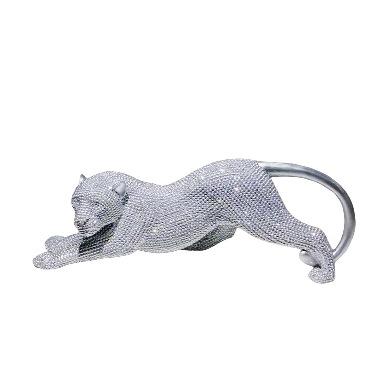 Modern Elegant Silver Leopard Statue, Resin Art Decoration, Lifelike Animal Sculpture for Living Room, Office, Wine Cabinet