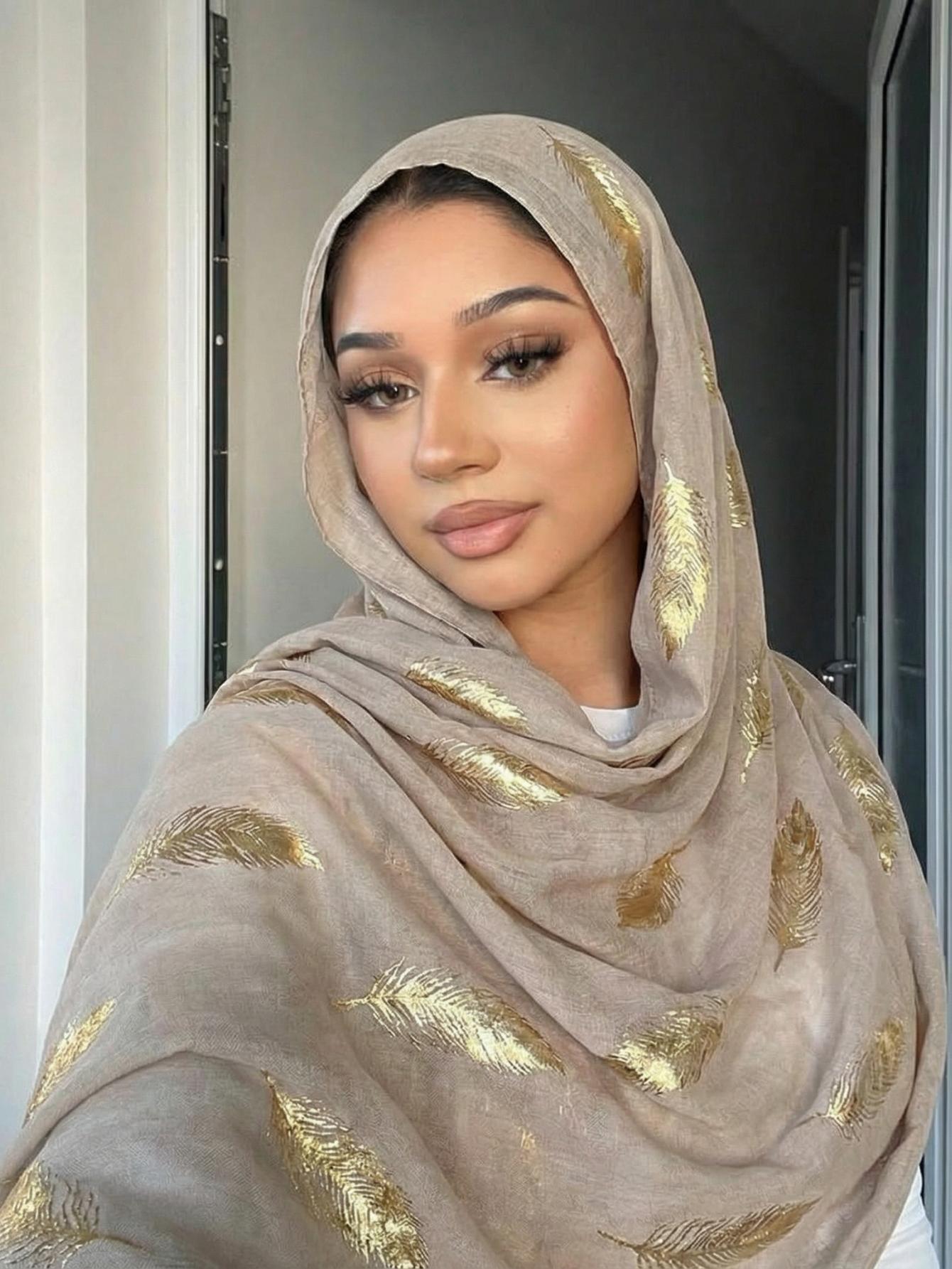 Ladies' Elegant Scarf with Feather Pattern, Lightweight Polyester Fabric for Fashion Accessories, Perfect for Stylish Hijab