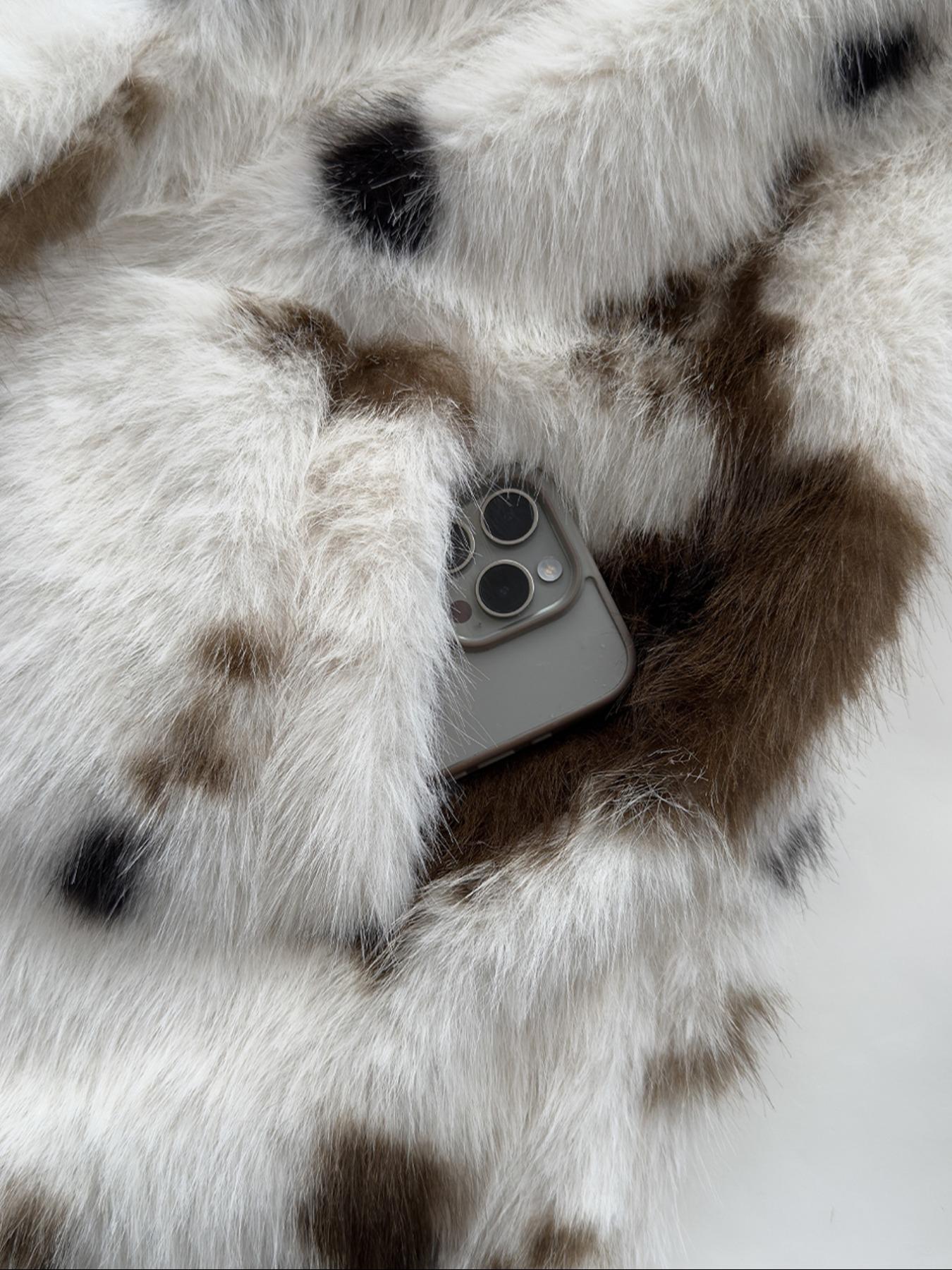 Women's Y2K Faux Fur Coat, Long Loose Winter Jacket, Long Sleeves, Spotted Animal Print Plush Outerwear, Street Style Luxury Warm Overcoat